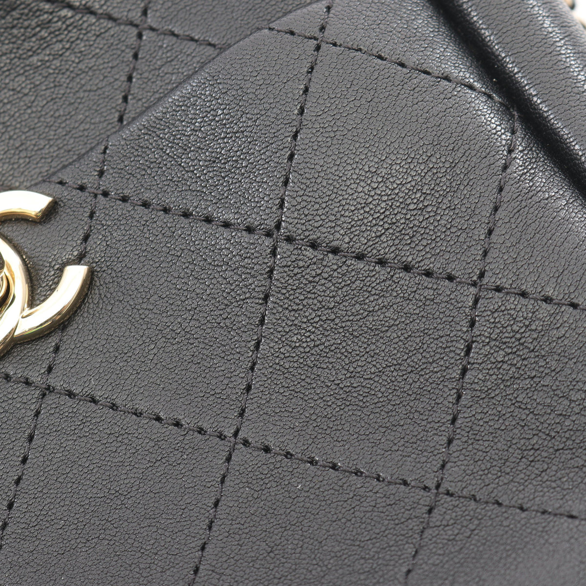 マトラッセ スモール チェーンショルダーバッグ ラムスキン ブラック ゴールド金具 シャネル バッグ CHANEL