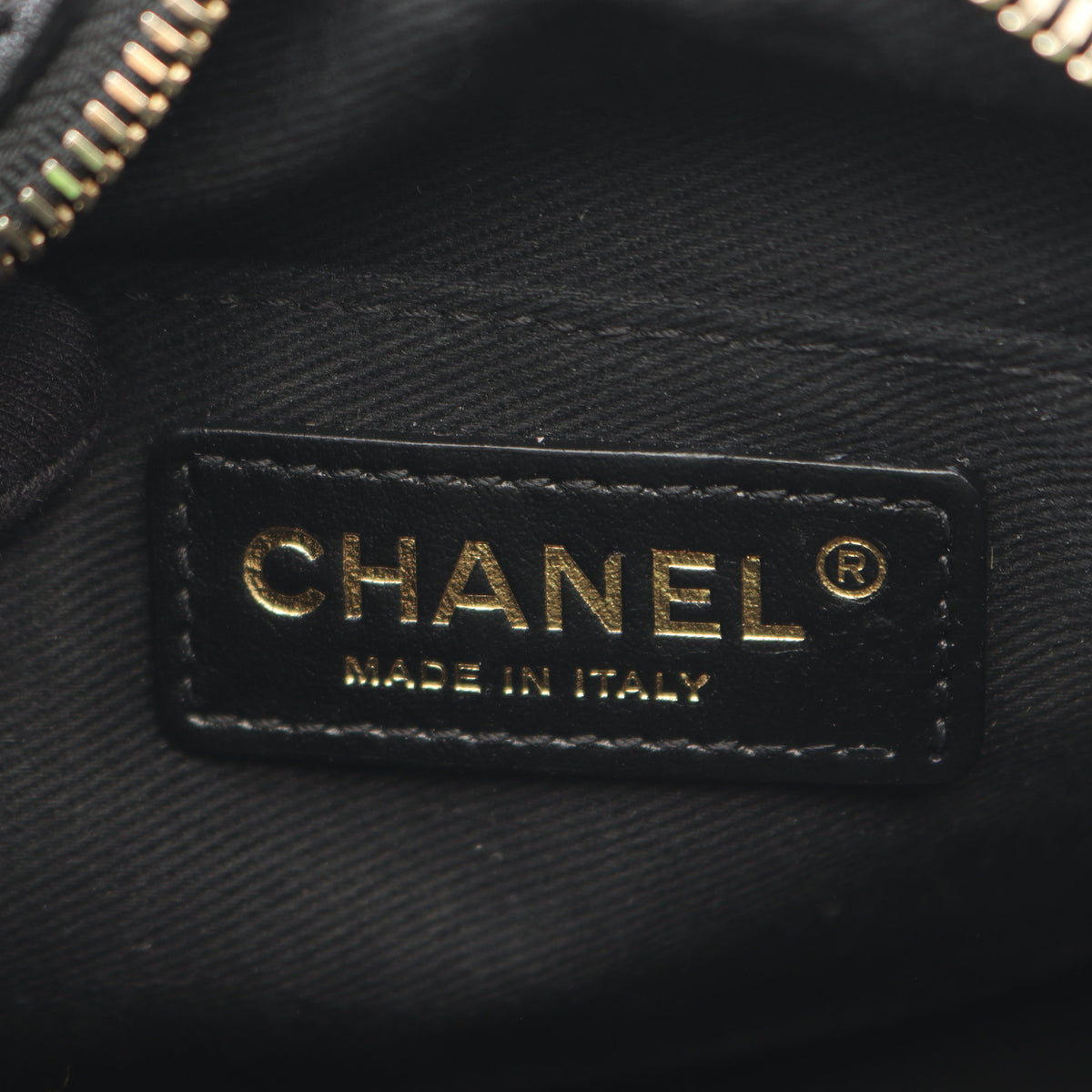 マトラッセ スモール チェーンショルダーバッグ ラムスキン ブラック ゴールド金具 シャネル バッグ CHANEL