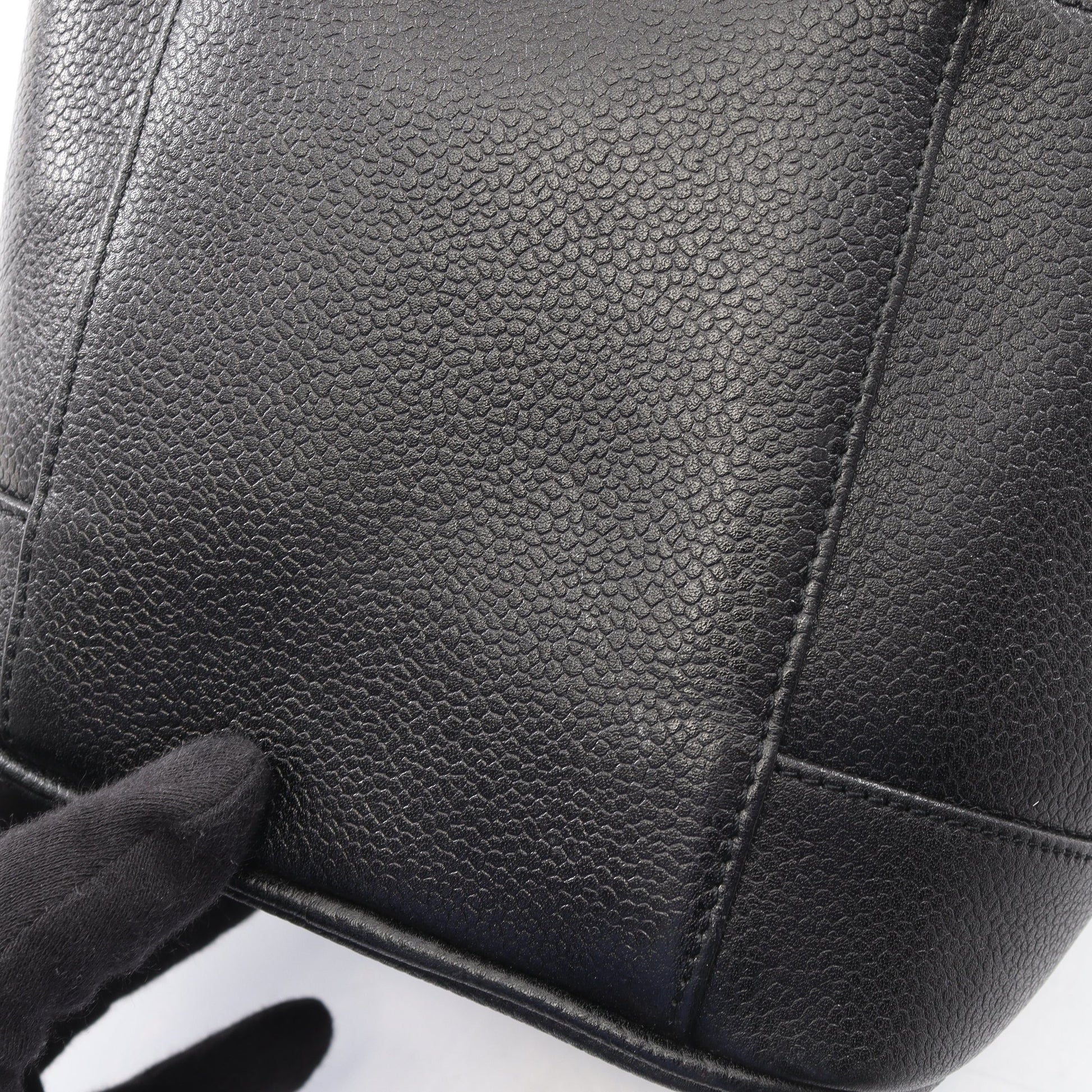 ココマーク ハンドバッグ バニティバッグ キャビアスキン ブラック ゴールド金具 シャネル バッグ CHANEL
