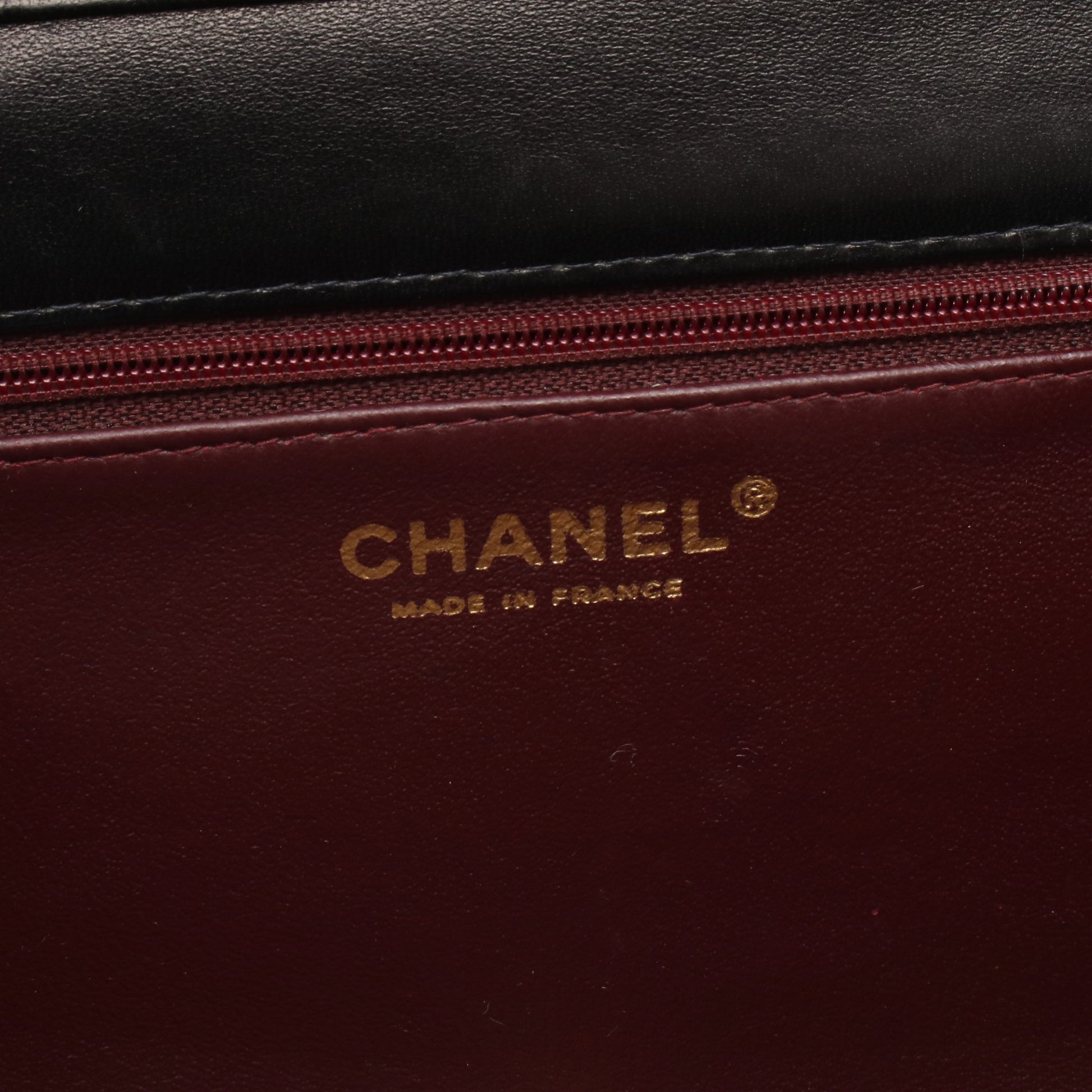 フルフラップ マトラッセ チェーンショルダーバッグ ラムスキン ブラック ゴールド金具 シャネル バッグ CHANEL