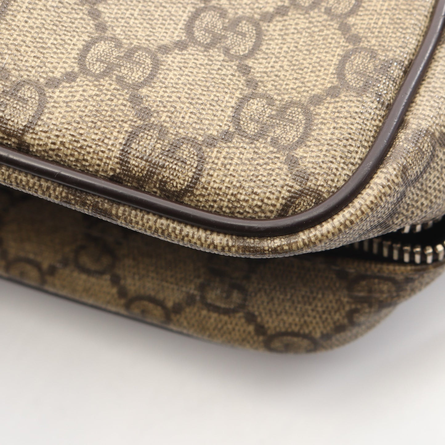 GGスプリーム ショルダーバッグ PVC レザー ベージュ ダークブラウン グッチ バッグ GUCCI