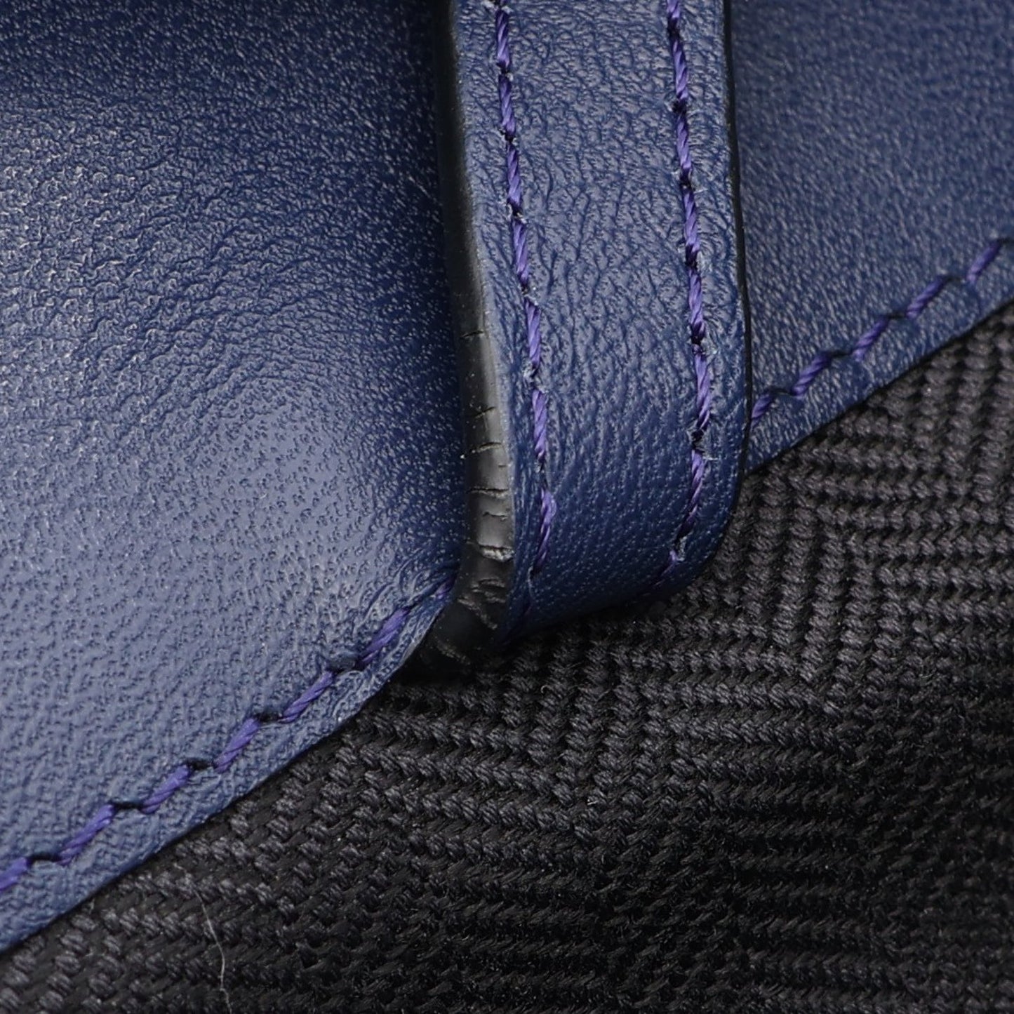 HAMMOCK SMALL ハンモック スモール 2WAY ハンドバッグ レザー ネイビー ロエベ