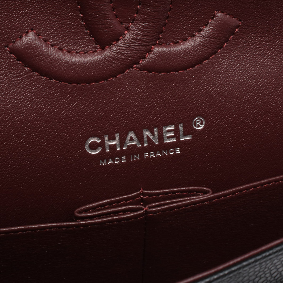 マトラッセ Wフラップ Wチェーンショルダーバッグ キャビアスキン ブラック シルバー金具 シャネル バッグ CHANEL