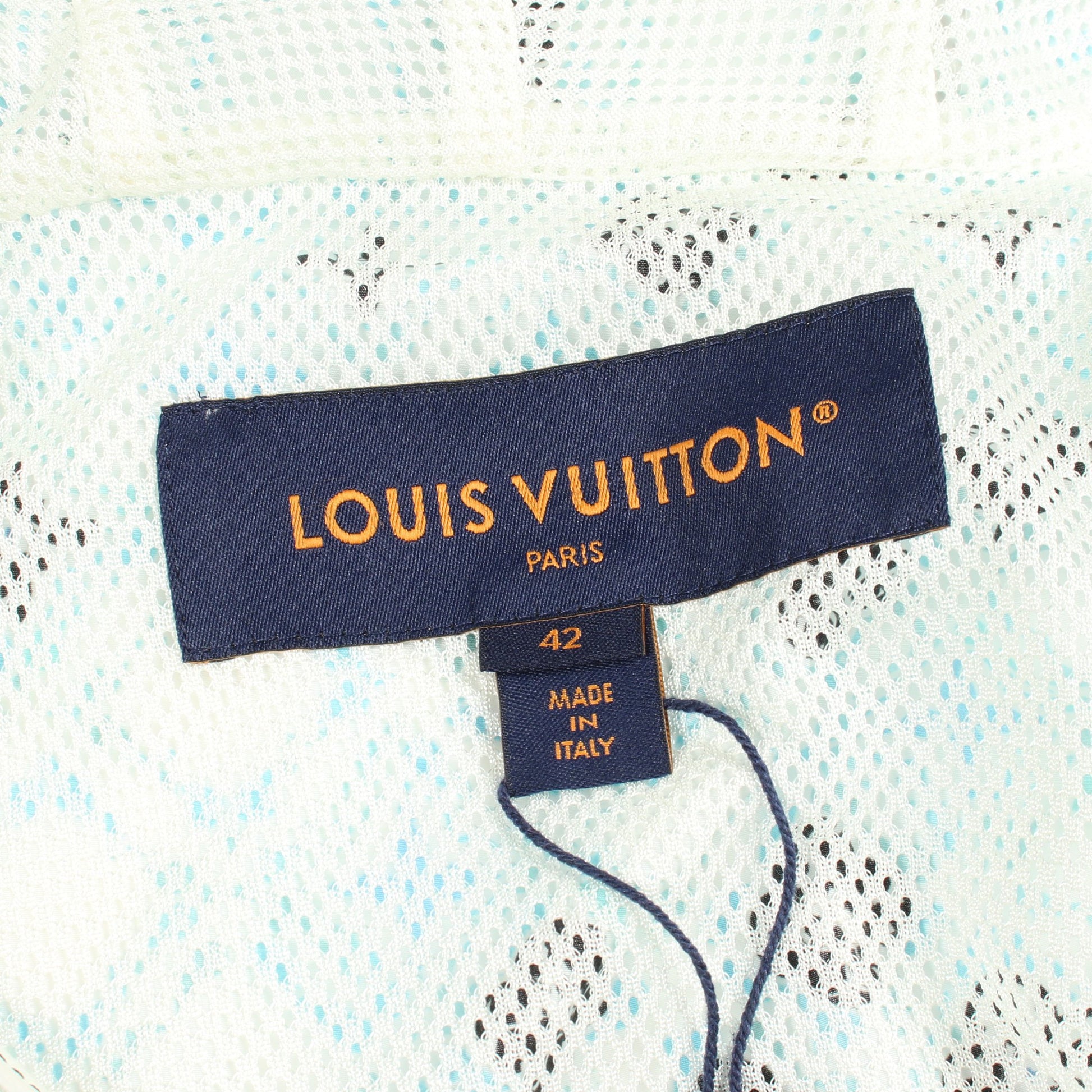 モノグラム フード付き ナイロンジャケット ナイロン ホワイト ライトブルー ブラック ルイヴィトン アウター LOUIS VUITTON