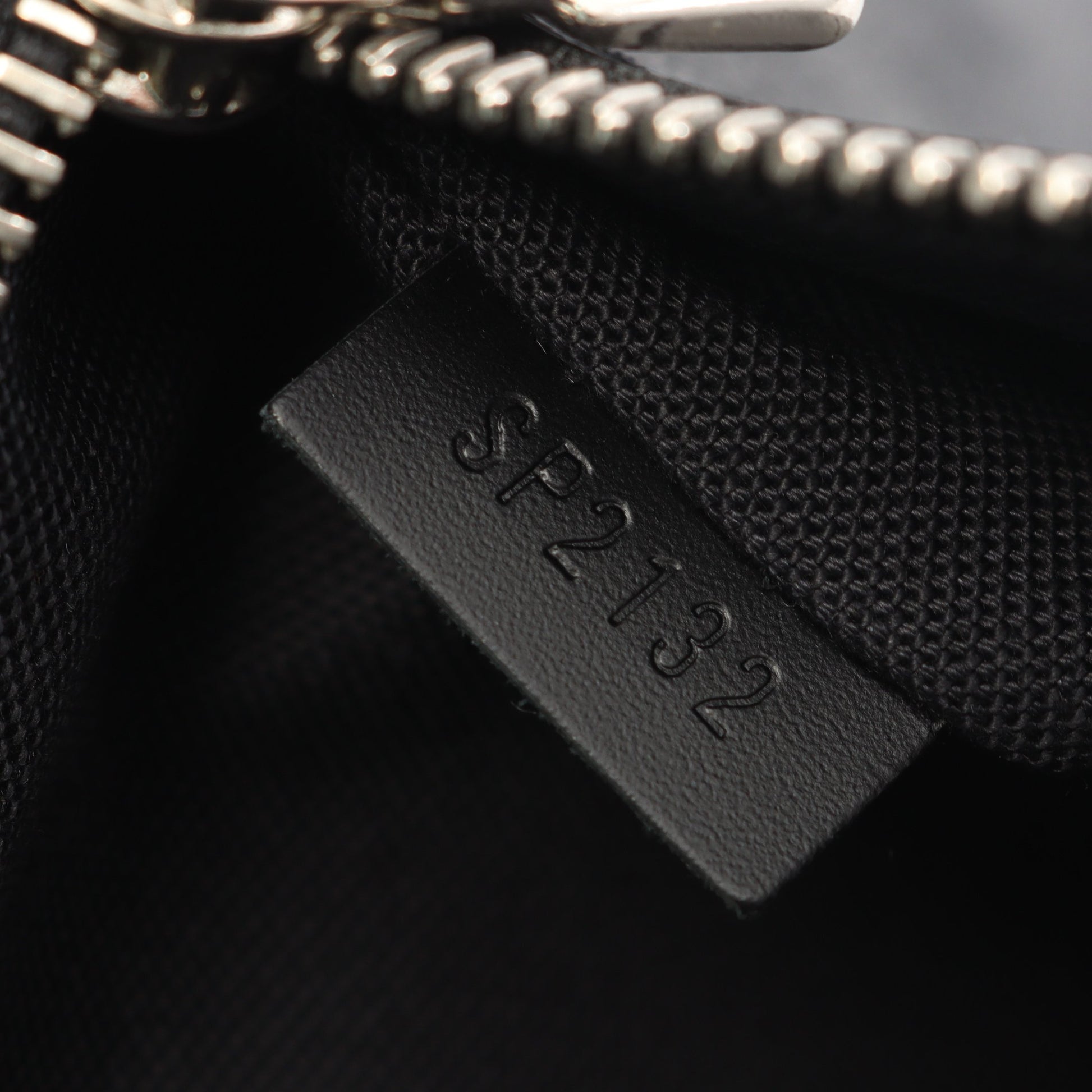 ダニエルMM ダミエグラフィット ショルダーバッグ PVC レザー ブラック ルイヴィトン バッグ LOUIS VUITTON