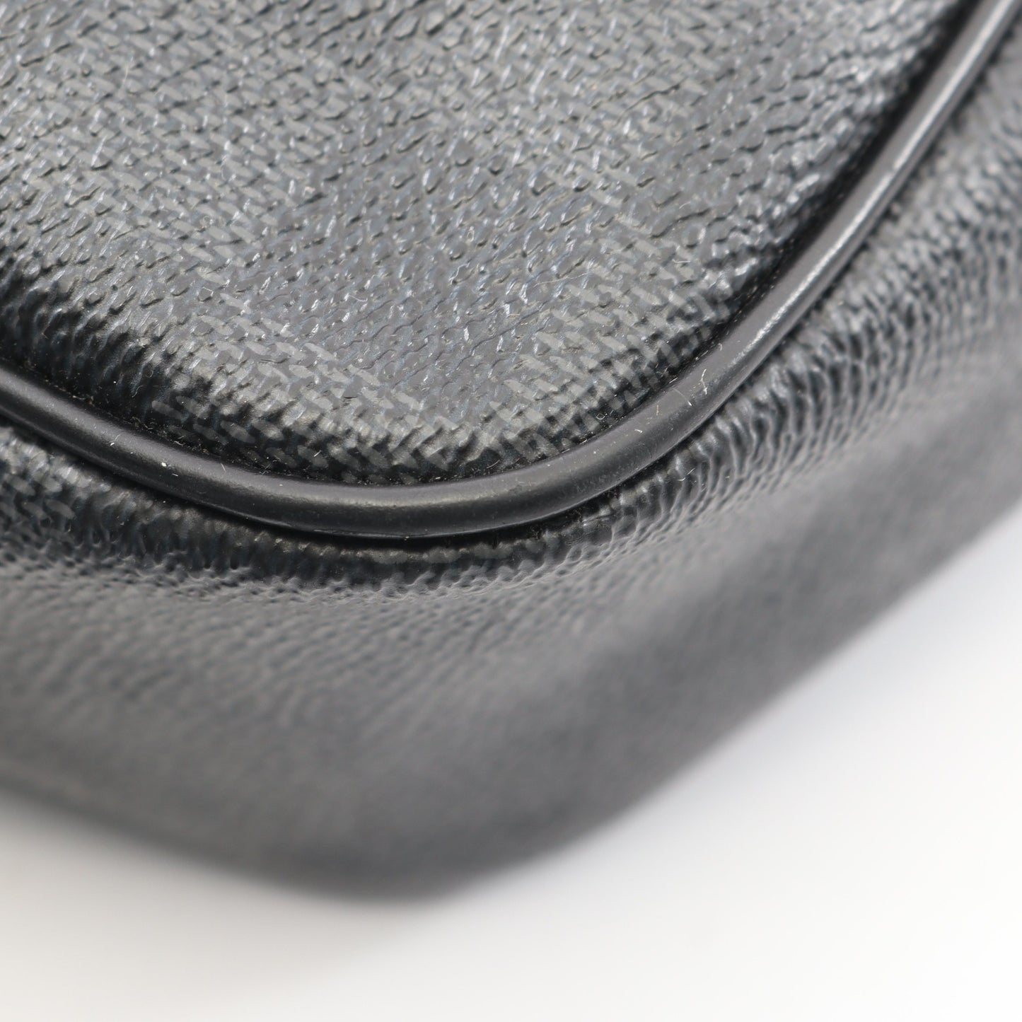 ダニエルMM ダミエグラフィット ショルダーバッグ PVC レザー ブラック ルイヴィトン バッグ LOUIS VUITTON