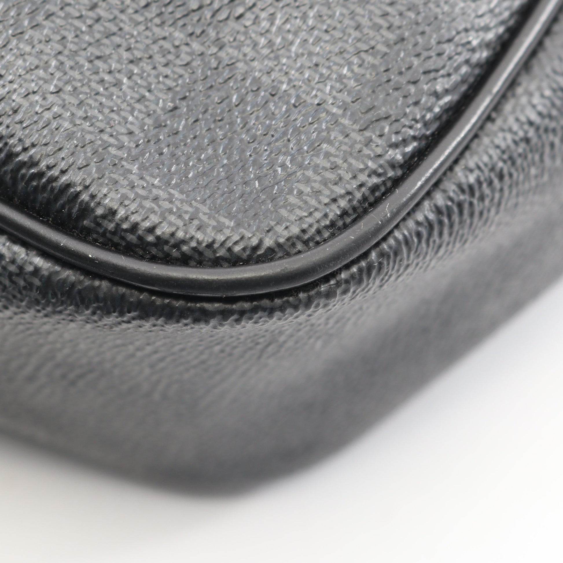 ダニエルMM ダミエグラフィット ショルダーバッグ PVC レザー ブラック ルイヴィトン バッグ LOUIS VUITTON