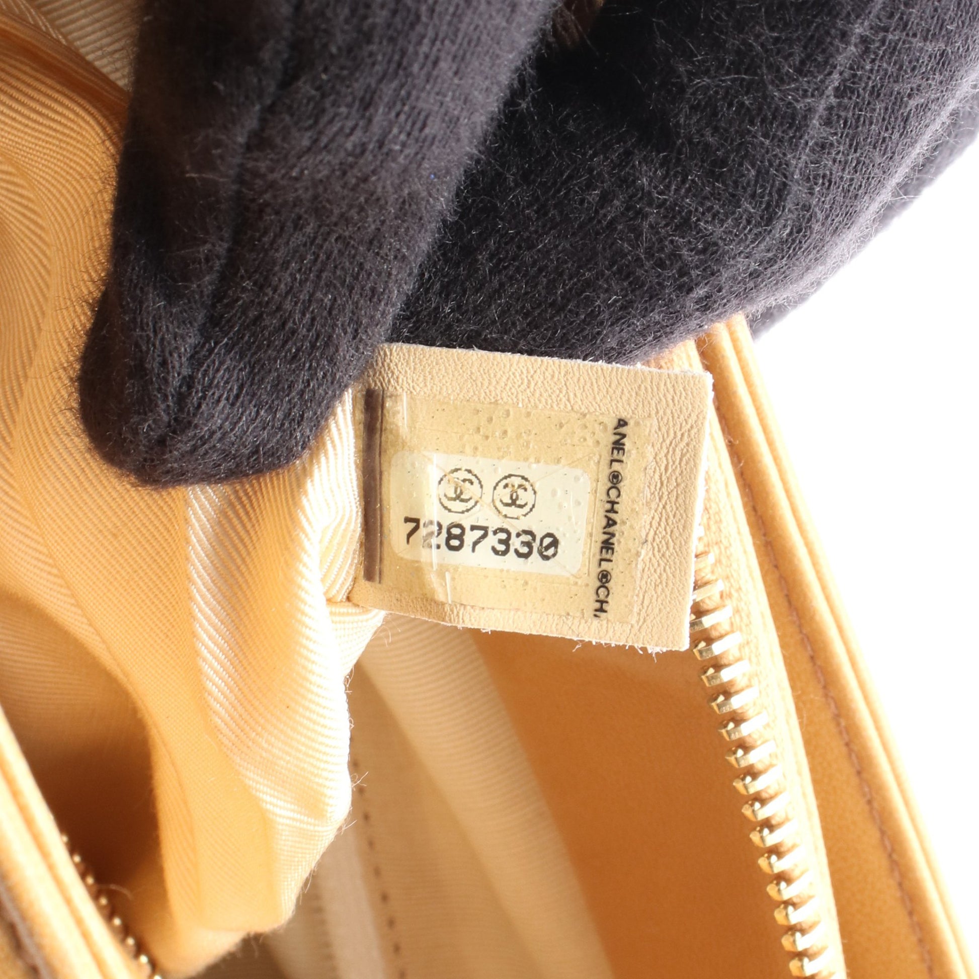 チョコバー ショルダーバッグ トートバッグ ラムスキン ベージュ ゴールド金具 シャネル バッグ CHANEL