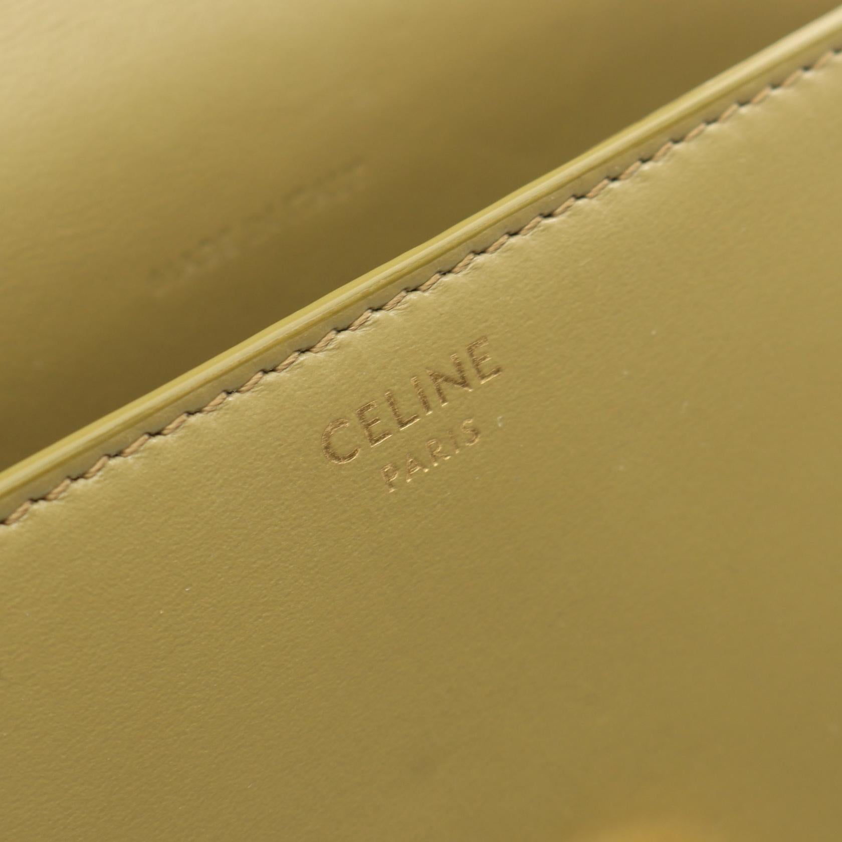 ミニ ブザス キュイル トリオンフ ショルダーバッグ レザー カーキグリーン セリーヌ バッグ CELINE