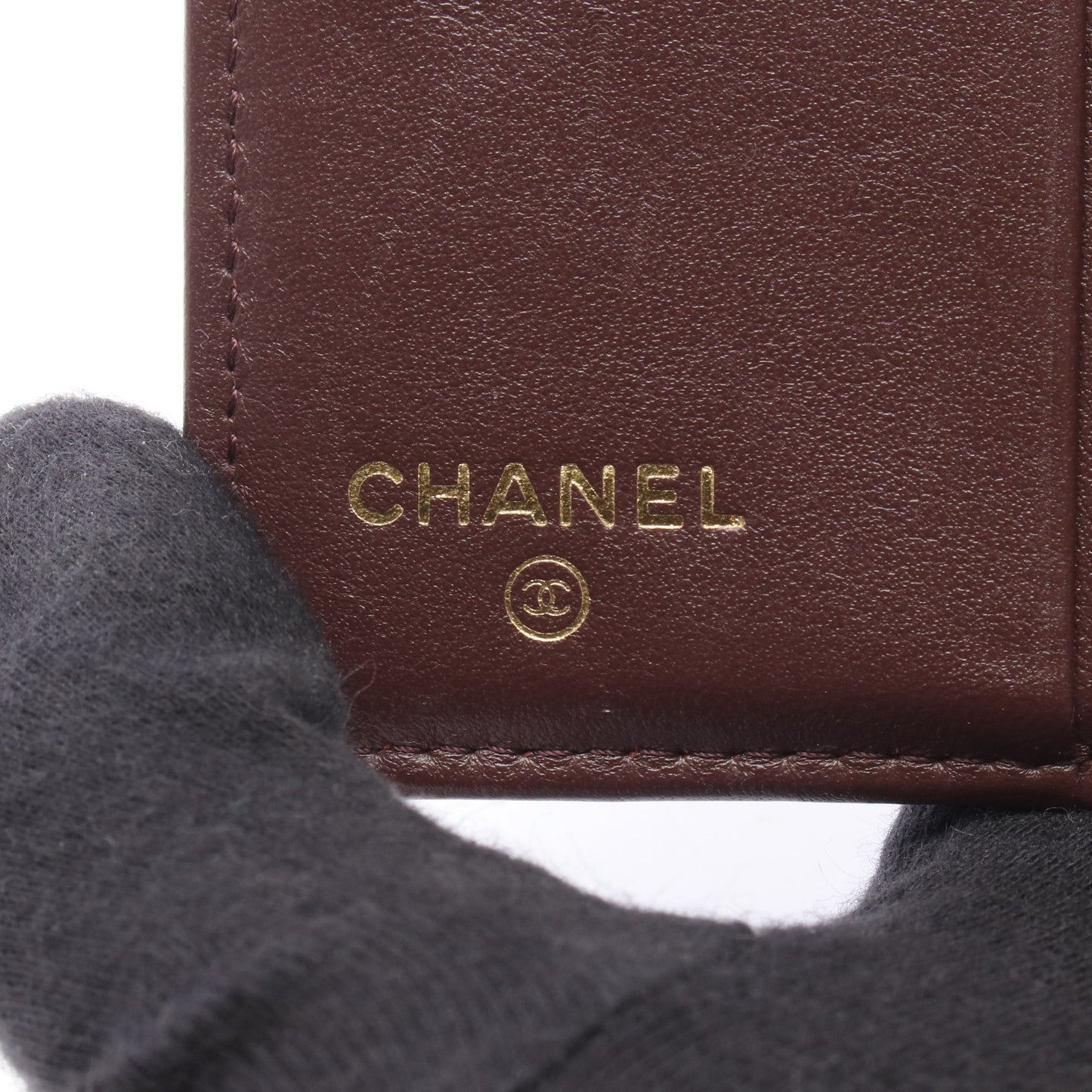 マトラッセ クラシック スモールウォレット 二つ折り財布 キャビアスキン ブラック ゴールド金具 シャネル 財布・小物 CHANEL