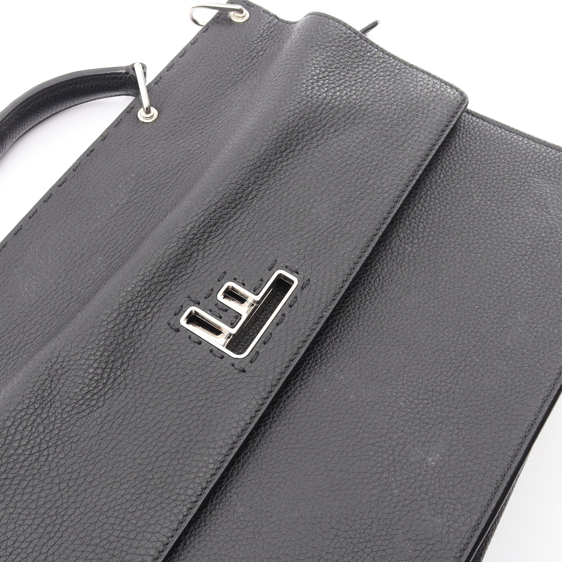 セレリア FFターンロック 2WAY ビジネスバッグ レザー ブラック フェンディ バッグ FENDI