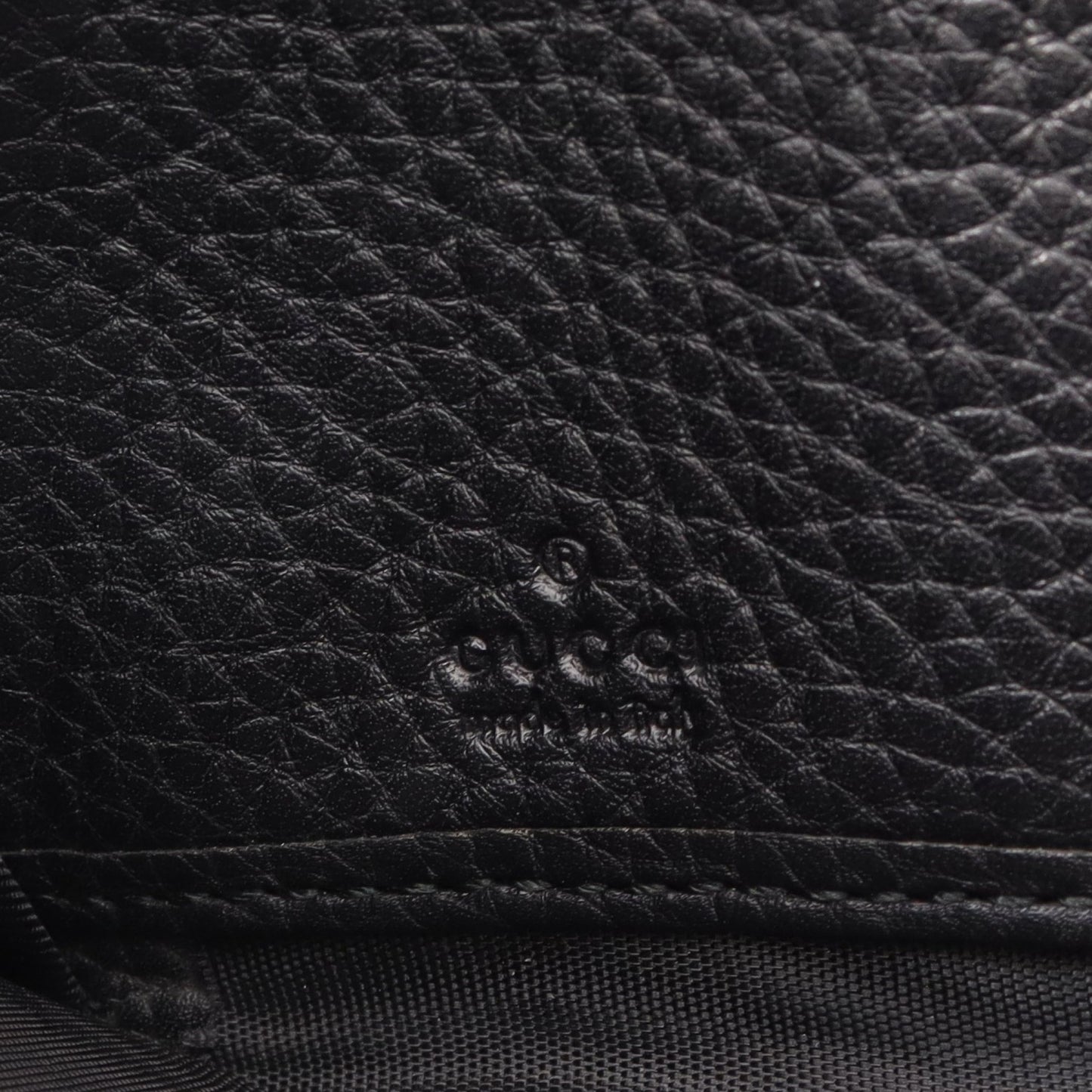 ソーホー インターロッキングG ラウンドファスナー長財布 レザー ブラック グッチ 財布・小物 GUCCI