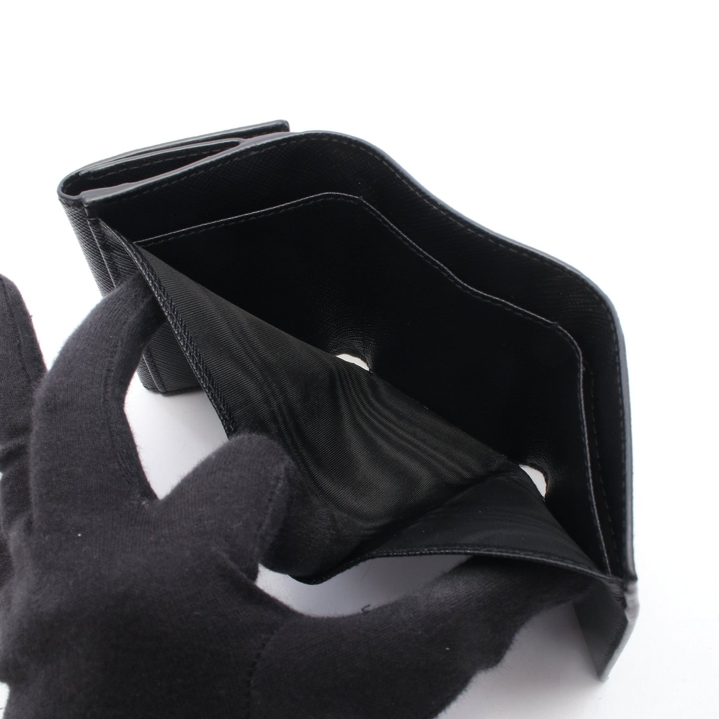 SAFFIANO TRIANG 三つ折り財布 サフィアーノレザー ブラック プラダ