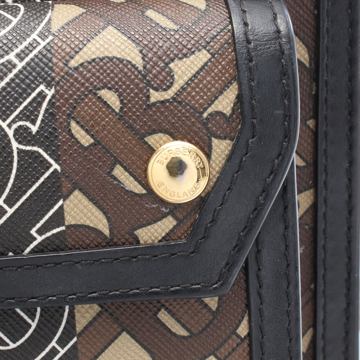 MINI POCKET BAG 2WAY ハンドバッグ PVC レザー ブラック ブラウン マルチカラー バーバリー