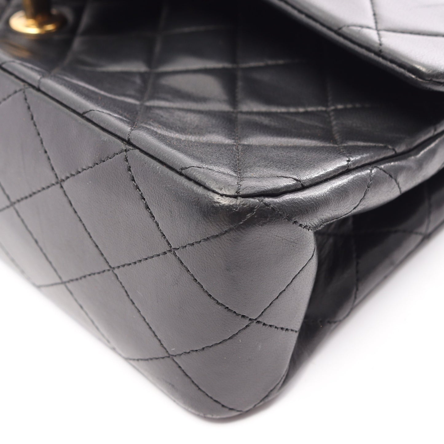 マトラッセ Wフラップ Wチェーンショルダーバッグ ラムスキン ブラック ゴールド金具 シャネル