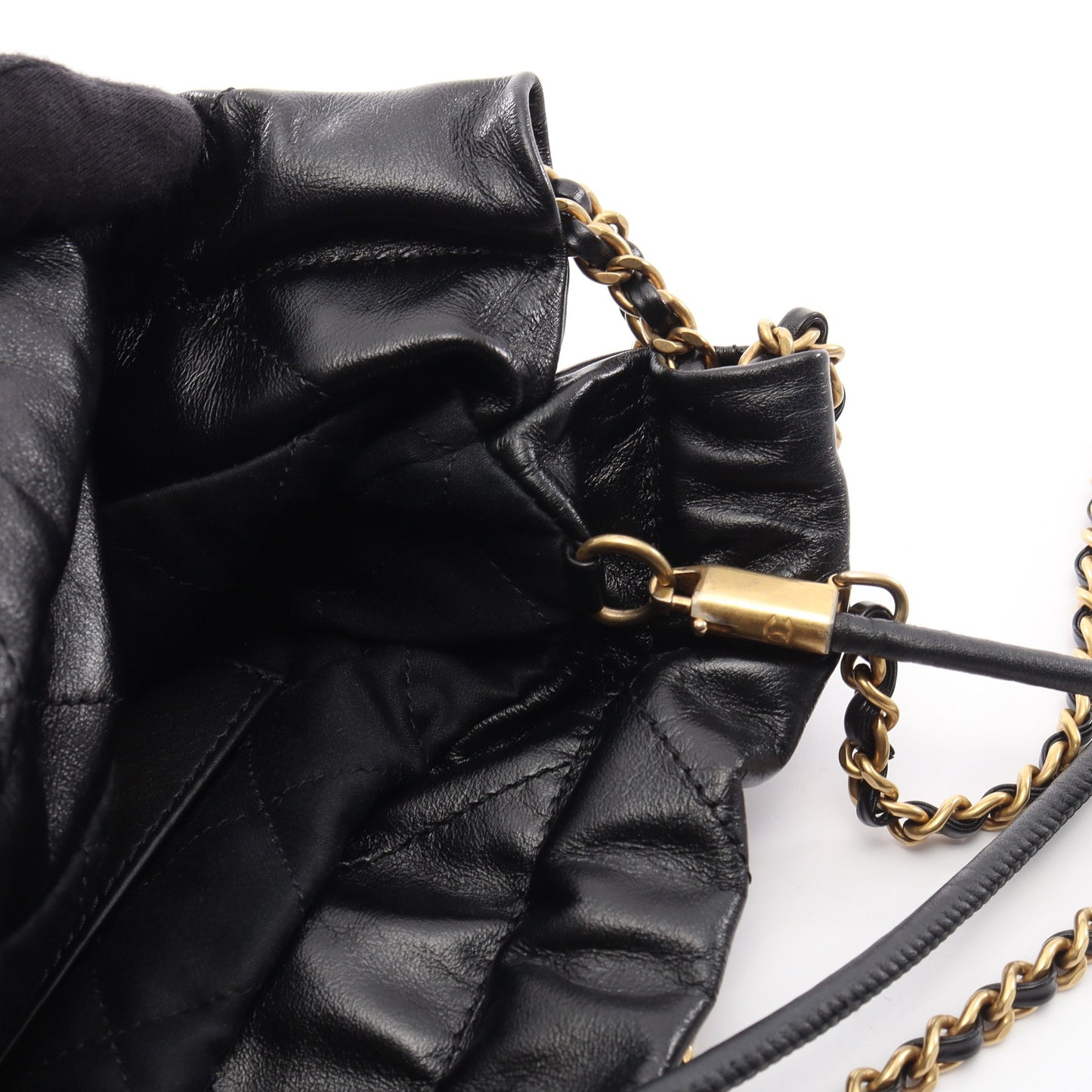 CHANEL 22 ミニ 2WAY チェーンショルダーバッグ レザー ブラック ゴールド金具 シャネル