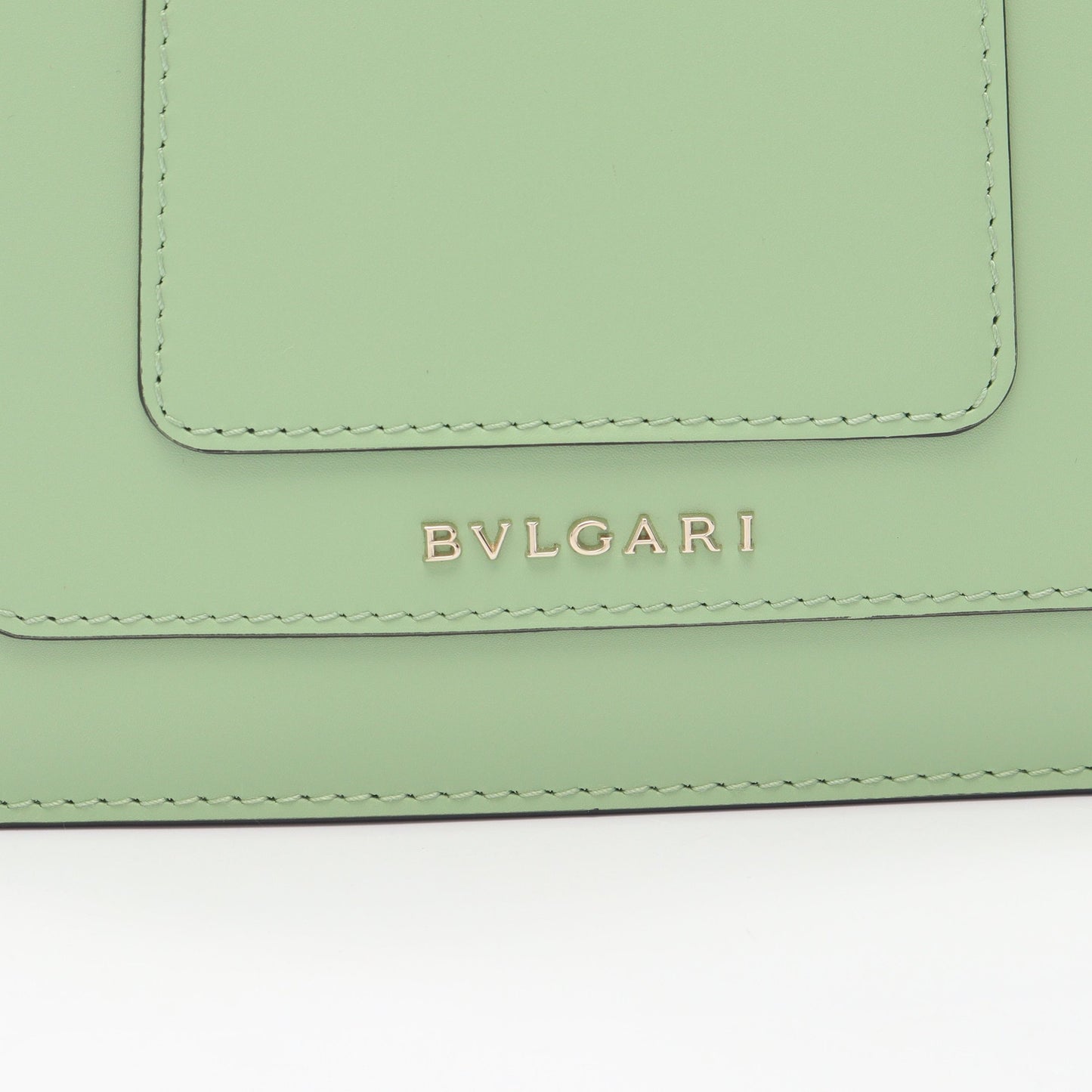 セルペンティ フォーエバー スモール チェーンショルダーバッグ レザー ライトグリーン ブルガリ バッグ BVLGARI