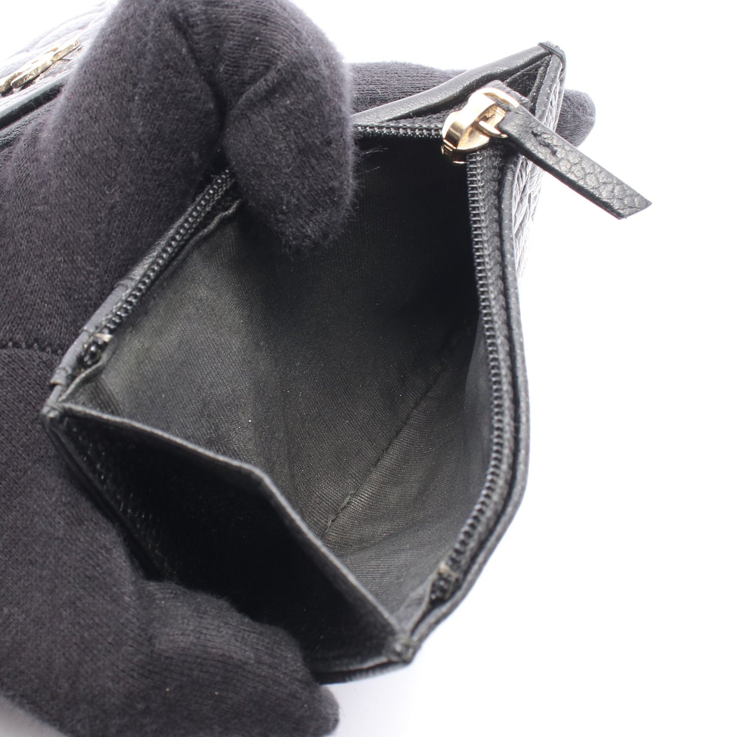 カメリア 三つ折り財布 レザー ブラック ゴールド金具 シャネル
