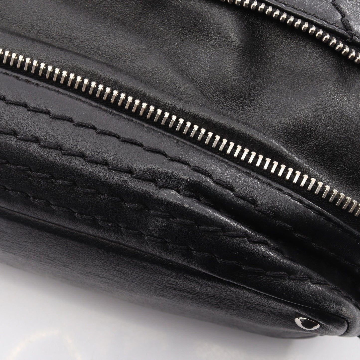 ワイルドステッチ チェーンショルダーバッグ カーフレザー ブラック シルバー金具 シャネル バッグ CHANEL