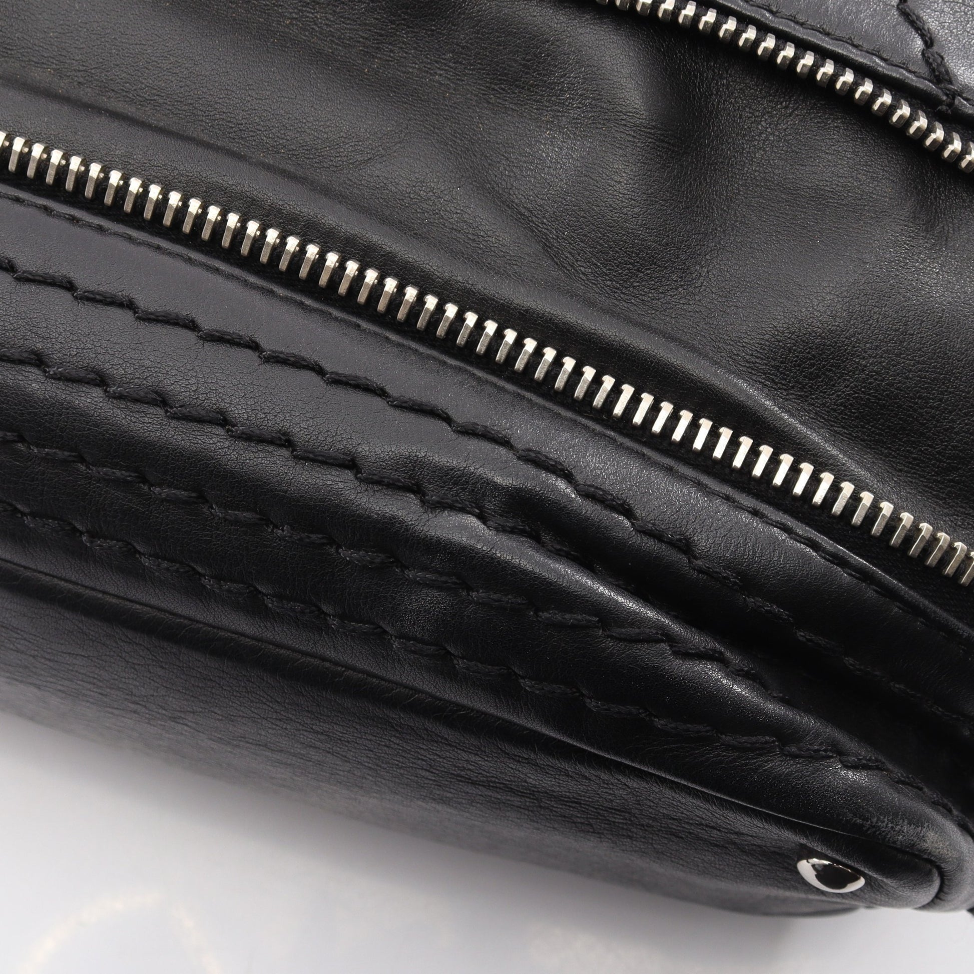ワイルドステッチ チェーンショルダーバッグ カーフレザー ブラック シルバー金具 シャネル バッグ CHANEL