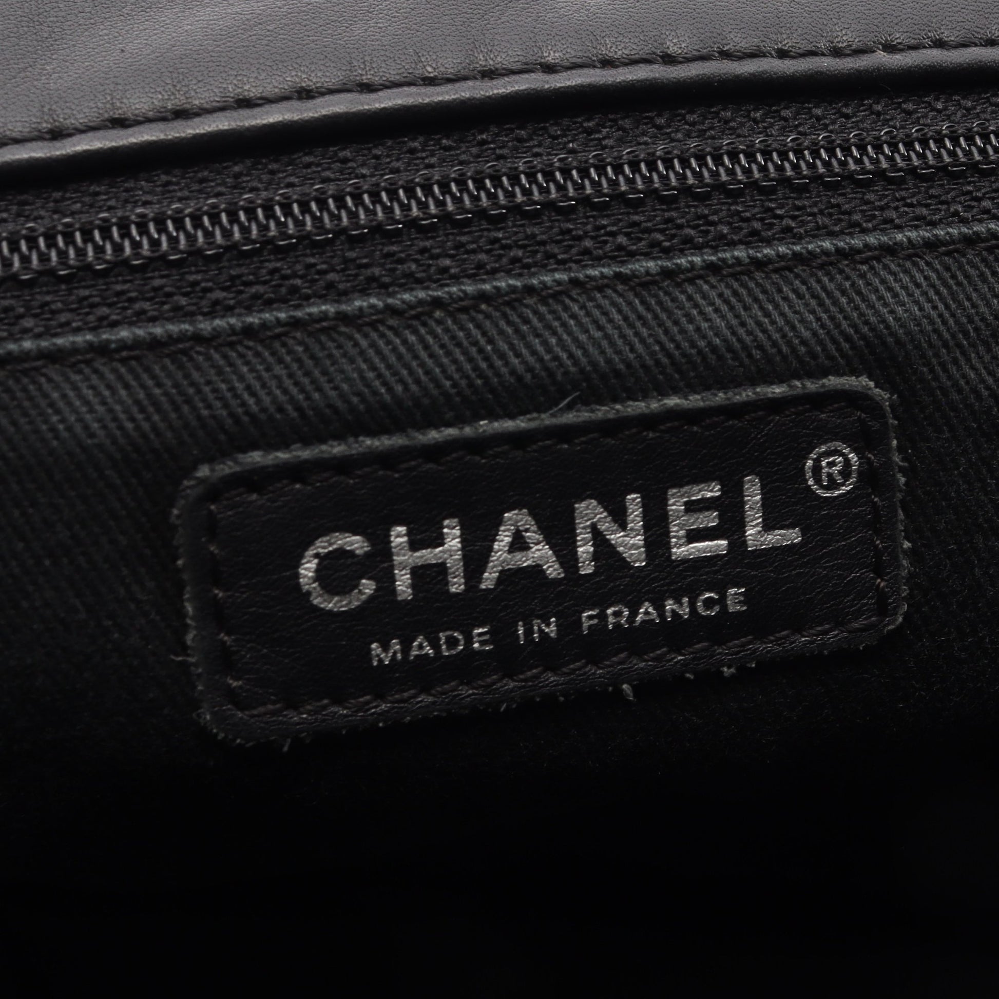 ワイルドステッチ チェーンショルダーバッグ カーフレザー ブラック シルバー金具 シャネル バッグ CHANEL