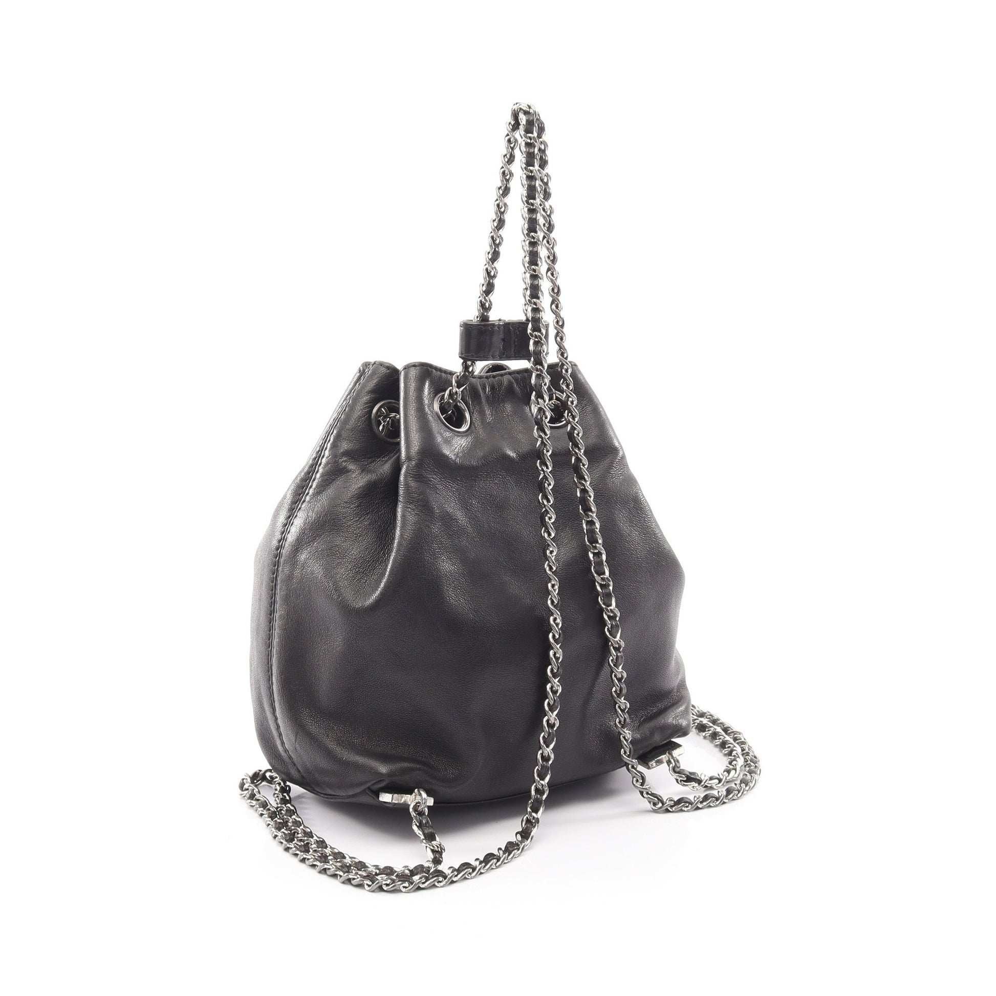 ココマーク スモール巾着 バックパック リュックサック ラムスキン ブラック シルバー金具 シャネル バッグ CHANEL