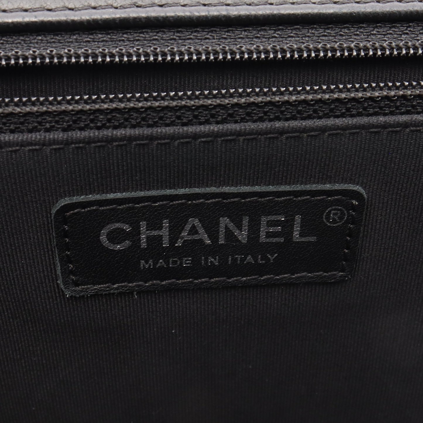 ボーイシャネル ラージ チェーンショルダーバッグ ラムスキン ブラック シルバー金具 シャネル