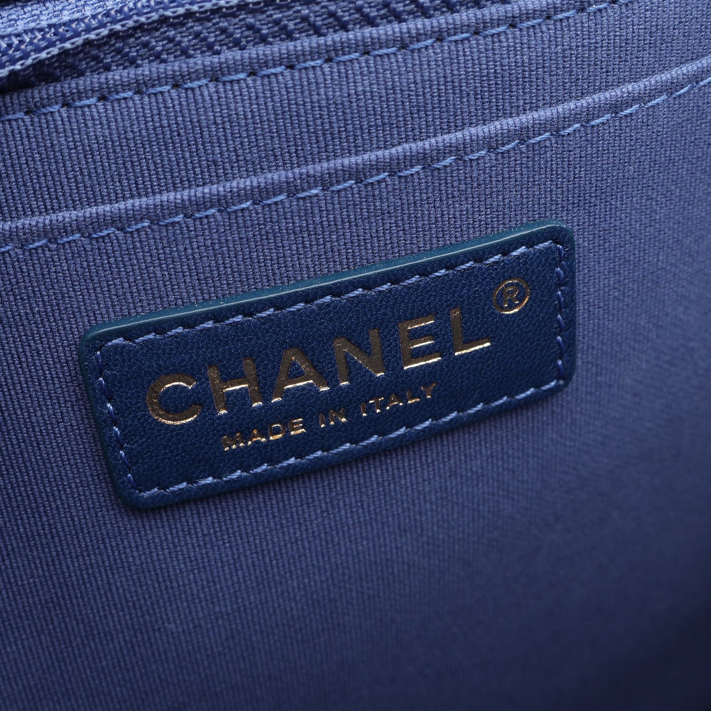 マトラッセ チェーン バックパック リュックサック デニム ブルー ゴールド金具 シャネル バッグ CHANEL