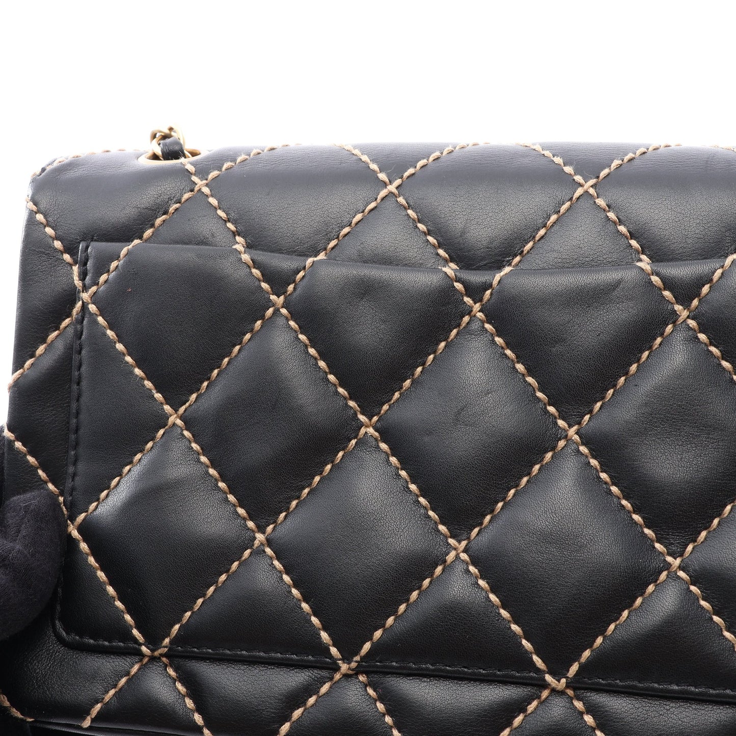 ワイルドステッチ Wチェーンショルダーバッグ ラムスキン ブラック ゴールド金具 シャネル