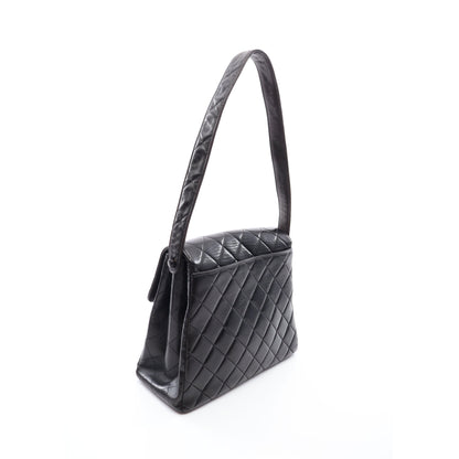 マトラッセ ワンショルダーバッグ ラムスキン ブラック ゴールド金具 シャネル バッグ CHANEL