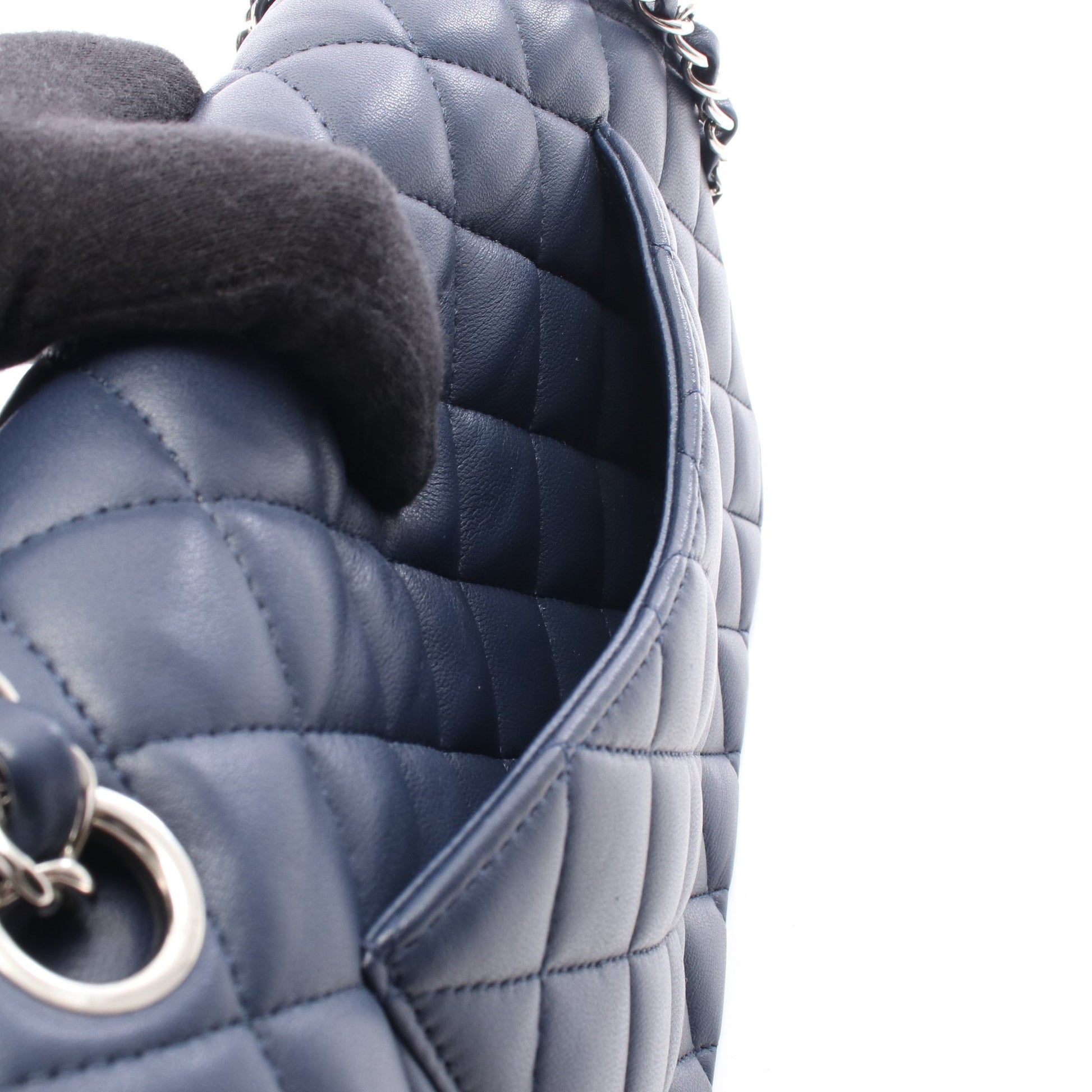 マトラッセ Wフラップ Wチェーンショルダーバッグ ラムスキン ネイビー シルバー金具 シャネル バッグ CHANEL