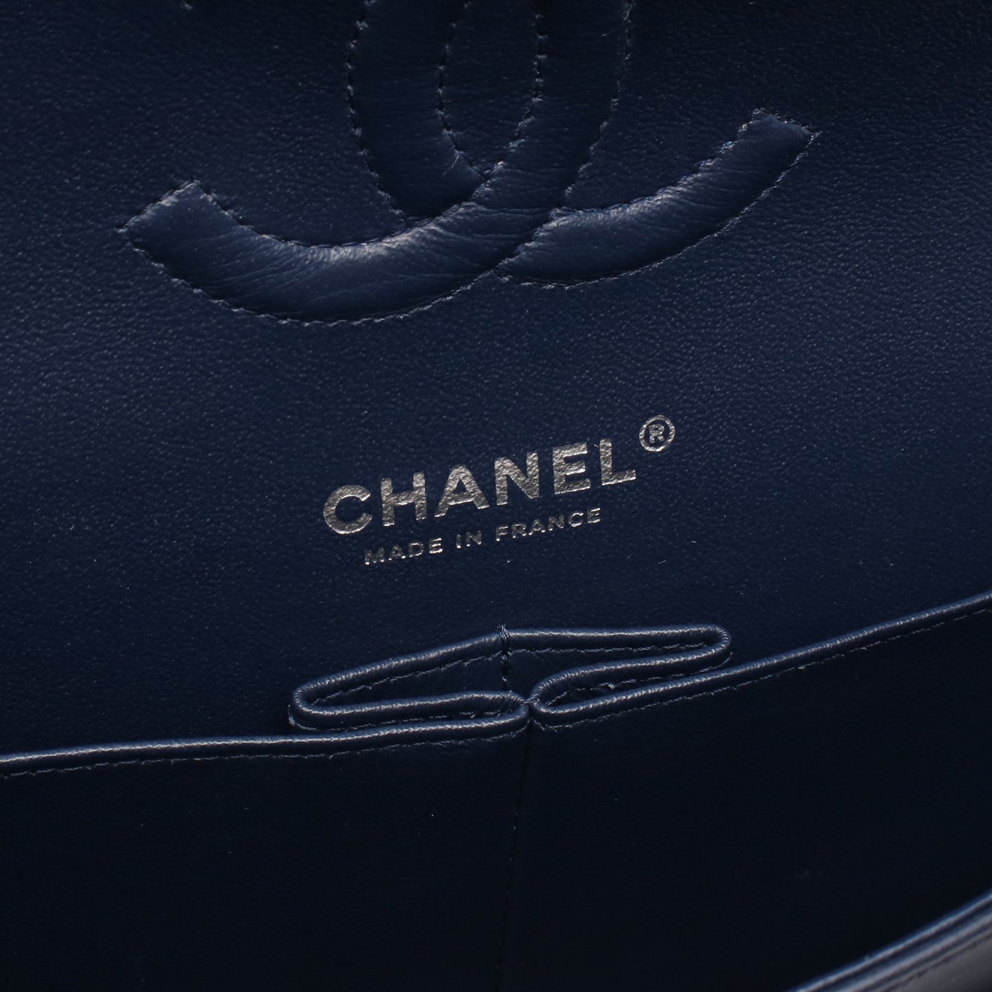 マトラッセ Wフラップ Wチェーンショルダーバッグ ラムスキン ネイビー シルバー金具 シャネル バッグ CHANEL