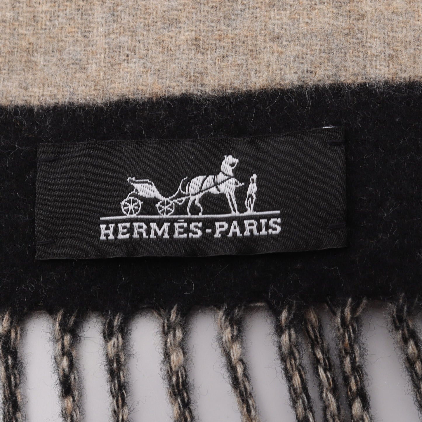 Love Story マフラー カシミヤ ブラック グレーベージュ エルメス 財布・小物 HERMES