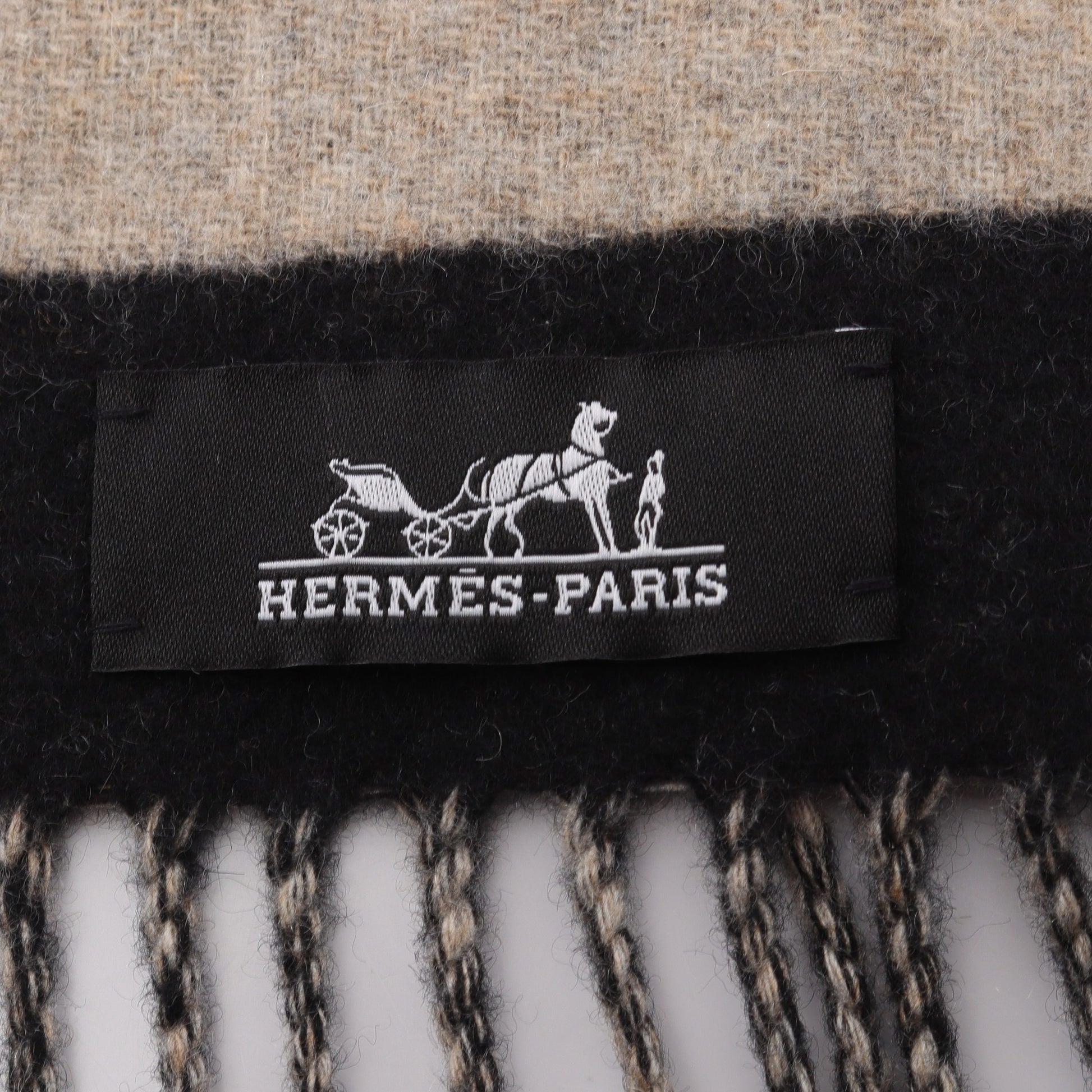 Love Story マフラー カシミヤ ブラック グレーベージュ エルメス 財布・小物 HERMES