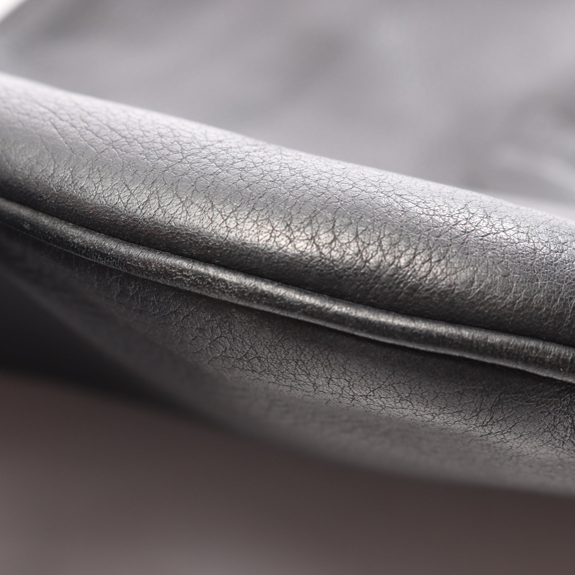 ヘリテージ ショルダーバッグ レザー ブラック ロエベ バッグ LOEWE
