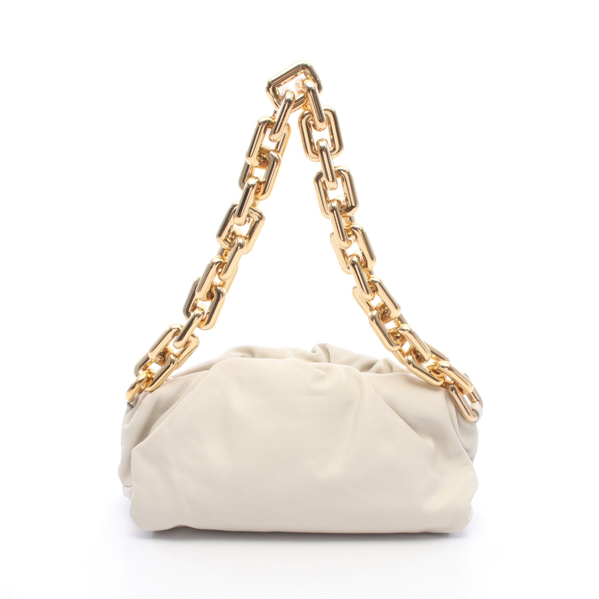 ザ チェーン ポーチ チェーンショルダーバッグ レザー オフホワイト ボッテガヴェネタ バッグ BOTTEGA VENETA