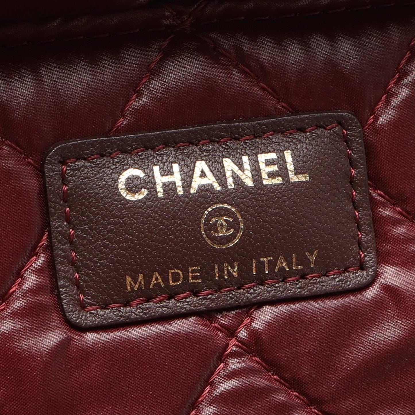 マトラッセ バニティバッグ ラムスキン ブラック ゴールド金具 シャネル