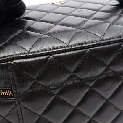 マトラッセ バニティバッグ ラムスキン ブラック ゴールド金具 シャネル