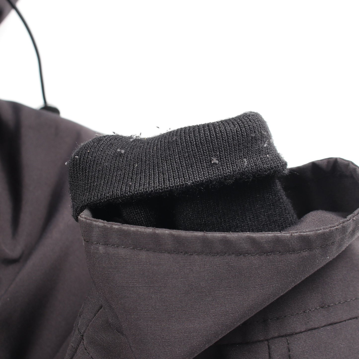 CHATEAU PARKA FUSION FIT フード付き ダウンジャケット コットン ブラック カナダグース