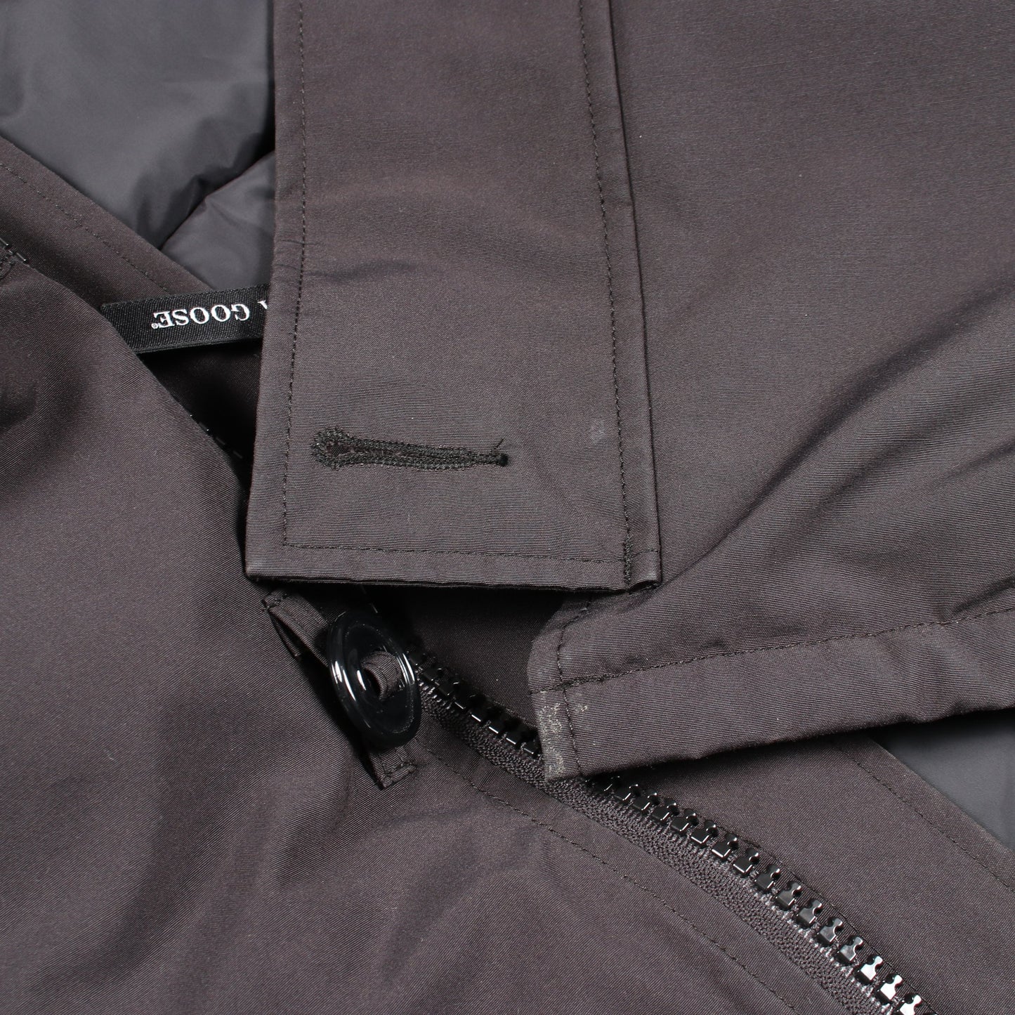 CHATEAU PARKA FUSION FIT フード付き ダウンジャケット コットン ブラック カナダグース