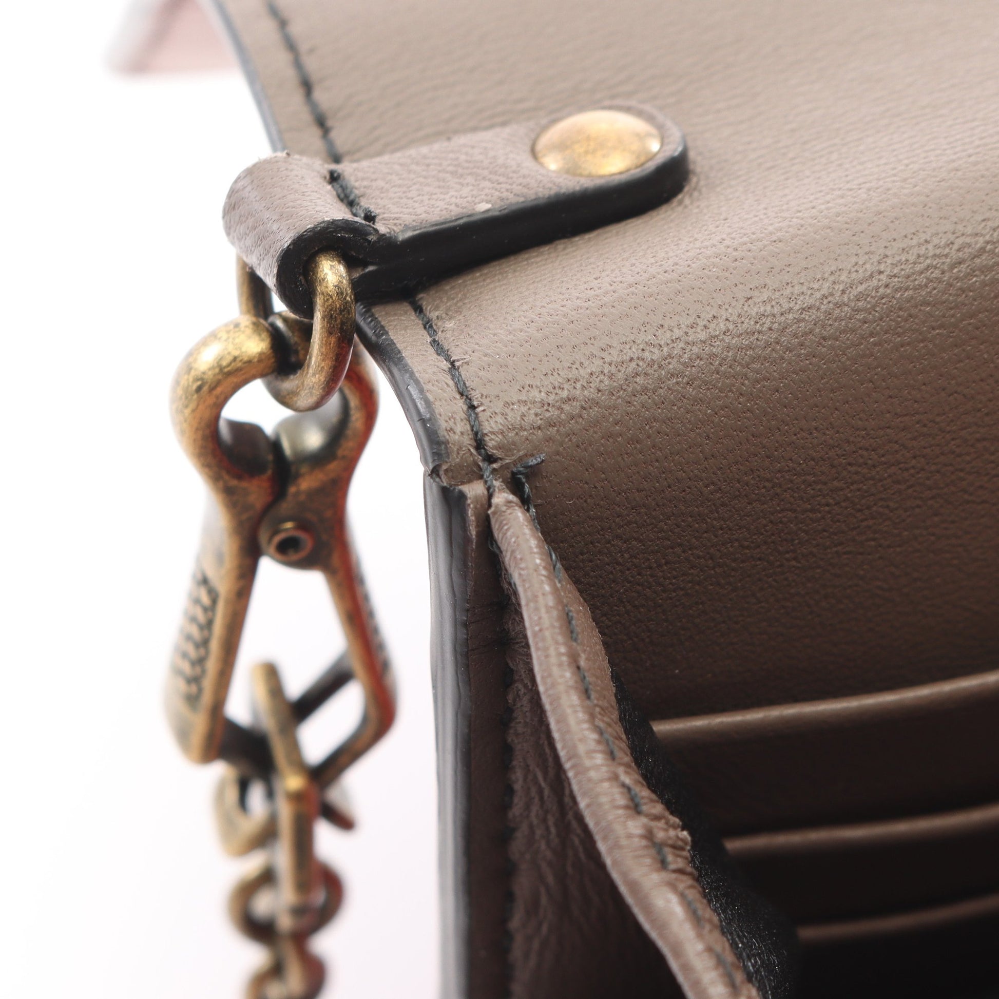 チェーンウォレット レザー レッド ピンクベージュ ボッテガヴェネタ バッグ BOTTEGA VENETA