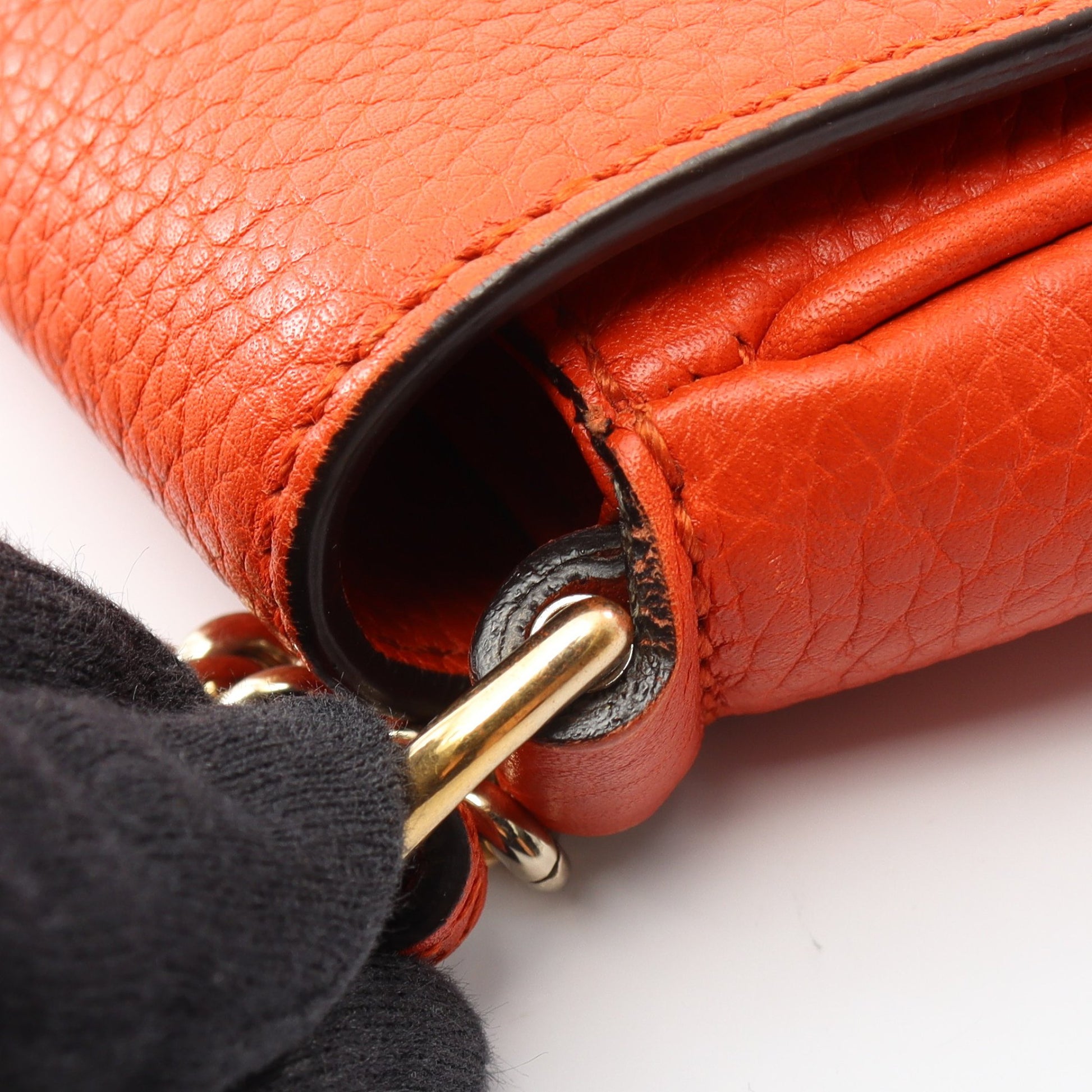 ソーホー チェーンショルダーバッグ レザー オレンジ グッチ バッグ GUCCI