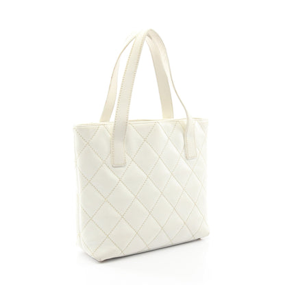 ワイルドステッチ ハンドバッグ トートバッグ レザー ホワイト ゴールド金具 シャネル バッグ CHANEL