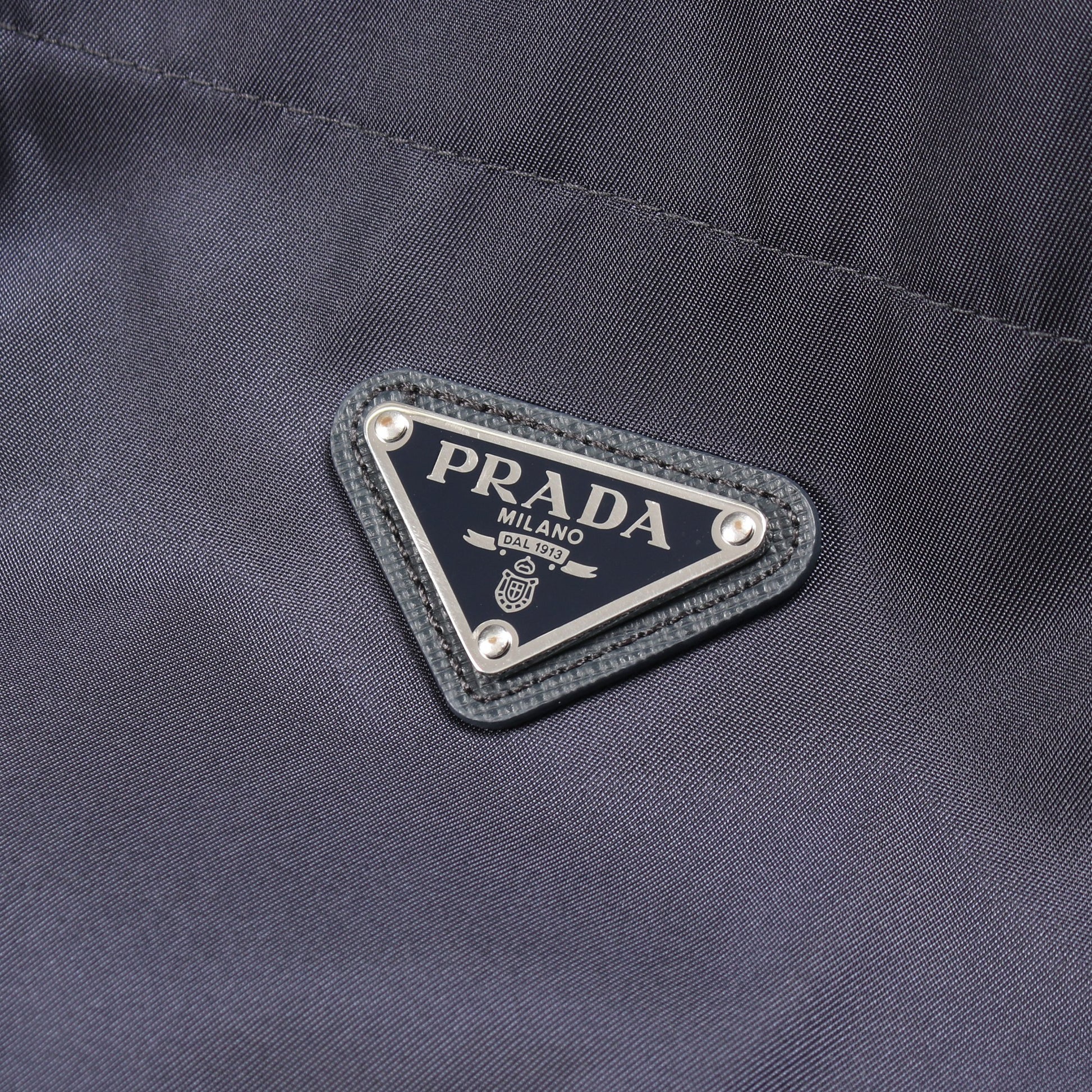Re-Nylon 三角ロゴプレート ジャケット ナイロン ネイビー プラダ アウター PRADA