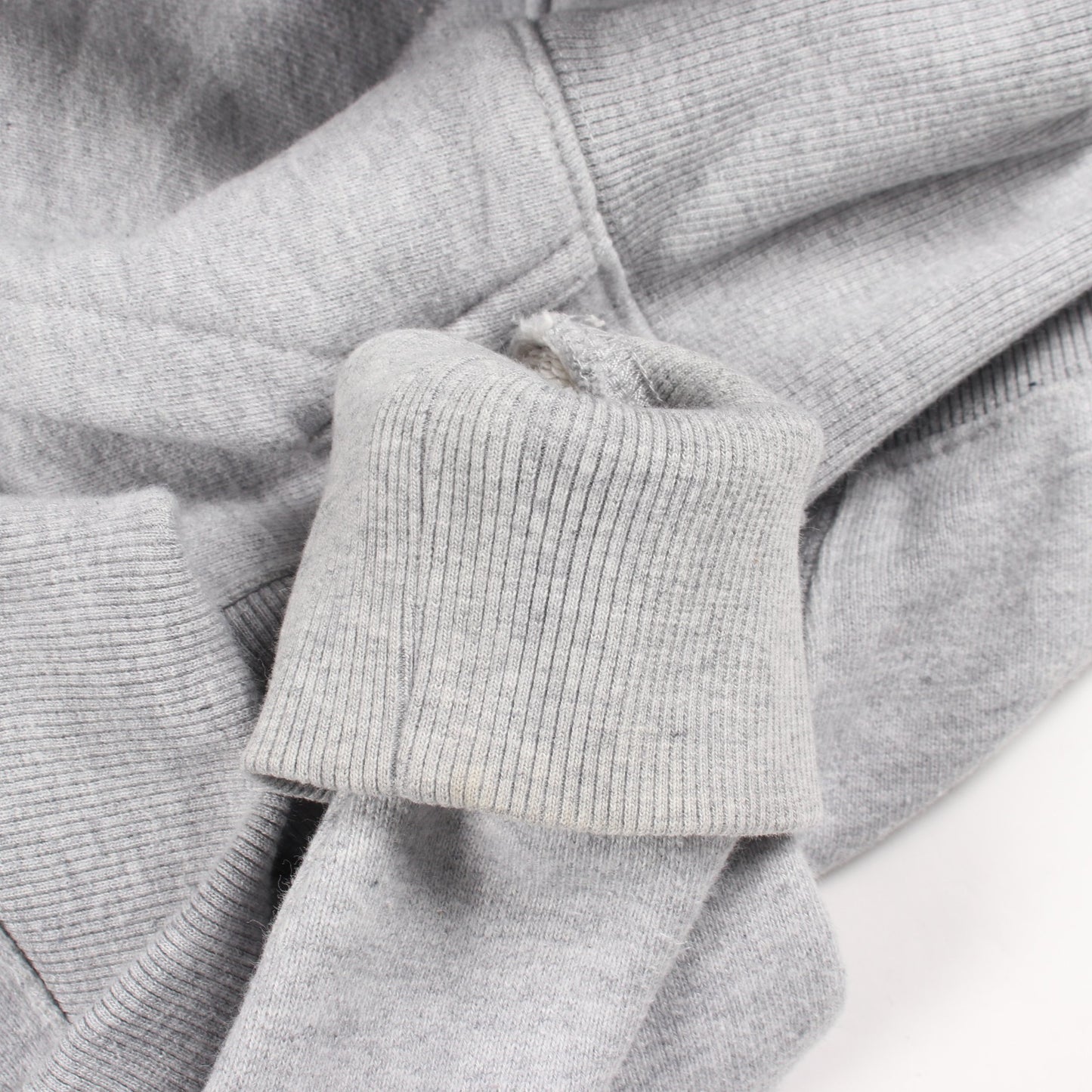 AMI Alexandre Mattiussi × PUMA ハートロゴ刺繍 プルオーバーパーカー コットン グレー アミアレクサンドルマテュッシ