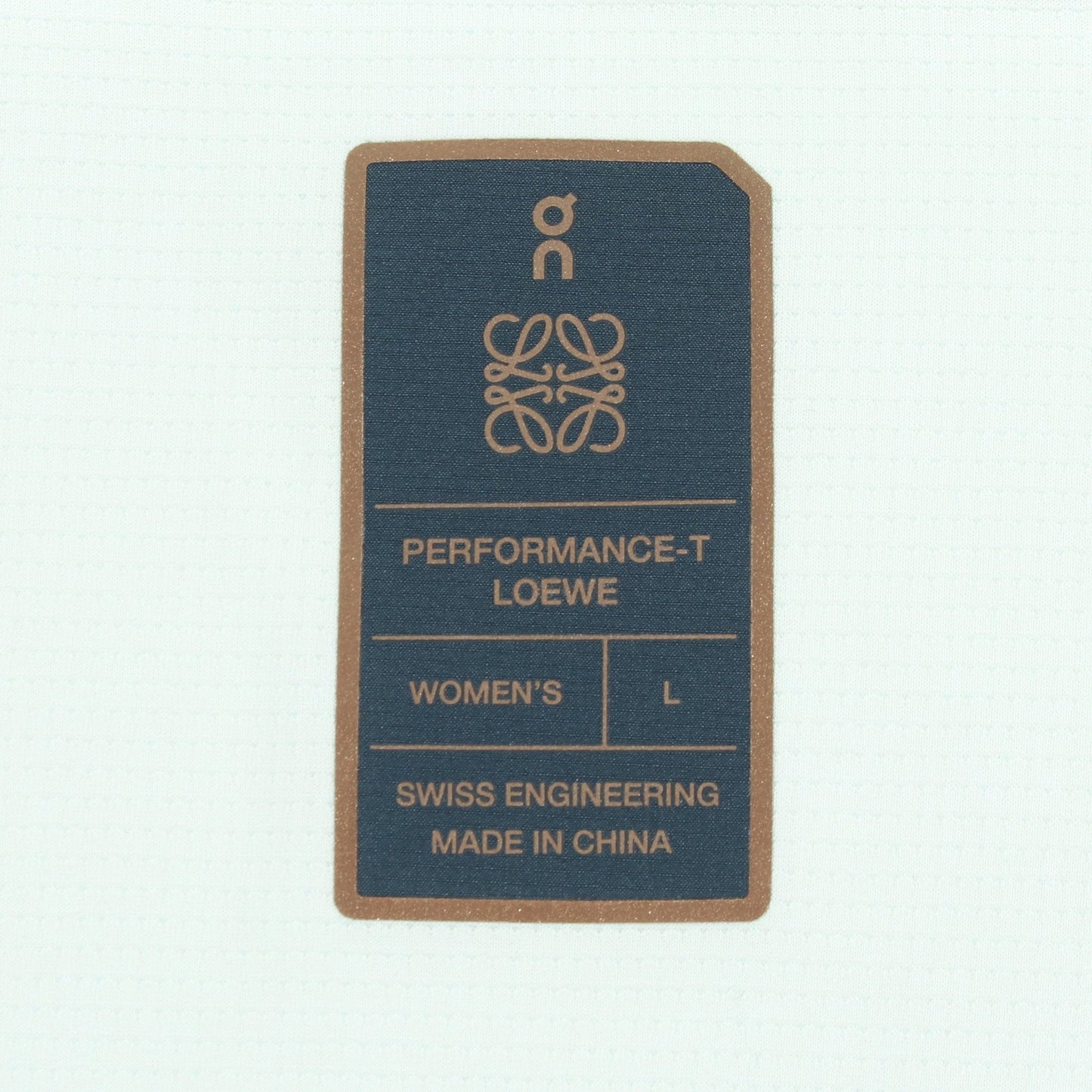 LOEWE x ON performance グラデーション 半袖Tシャツ ライトブルー ブルー ロエベ トップス LOEWE