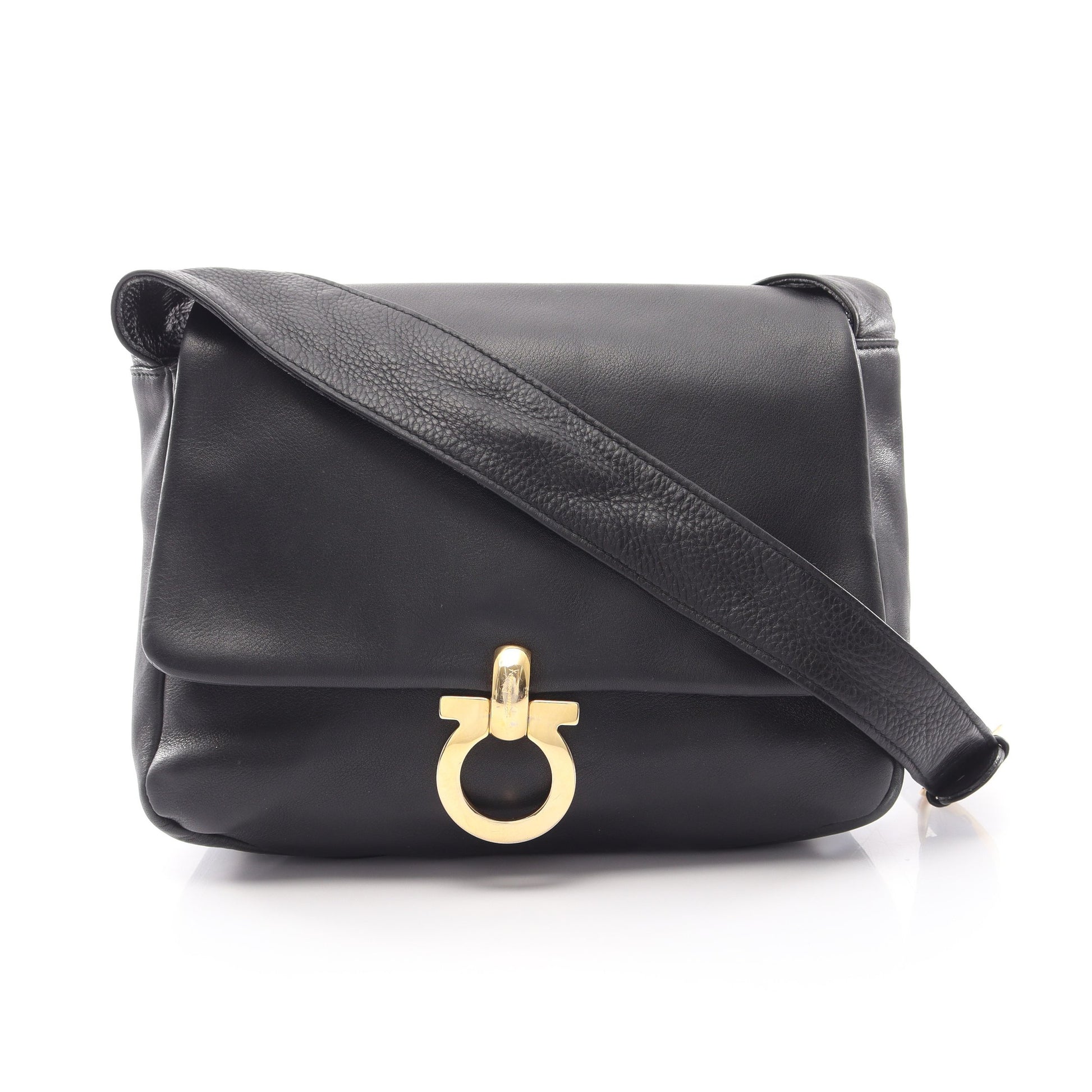 ガンチーニ ショルダーバッグ レザー ブラック サルヴァトーレフェラガモ バッグ Salvatore Ferragamo