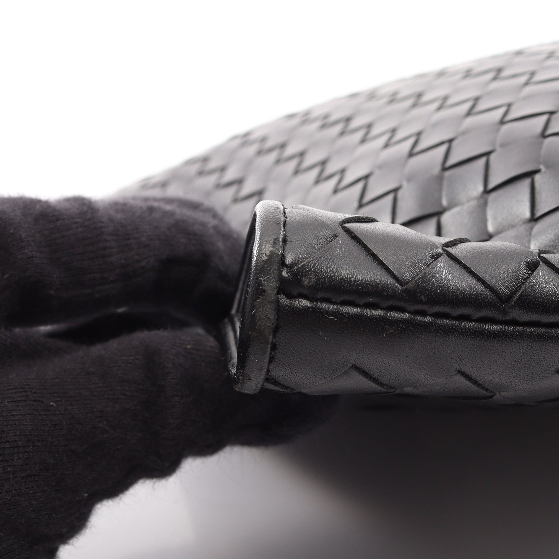 イントレチャート クラッチバッグ レザー ブラック ボッテガヴェネタ バッグ BOTTEGA VENETA