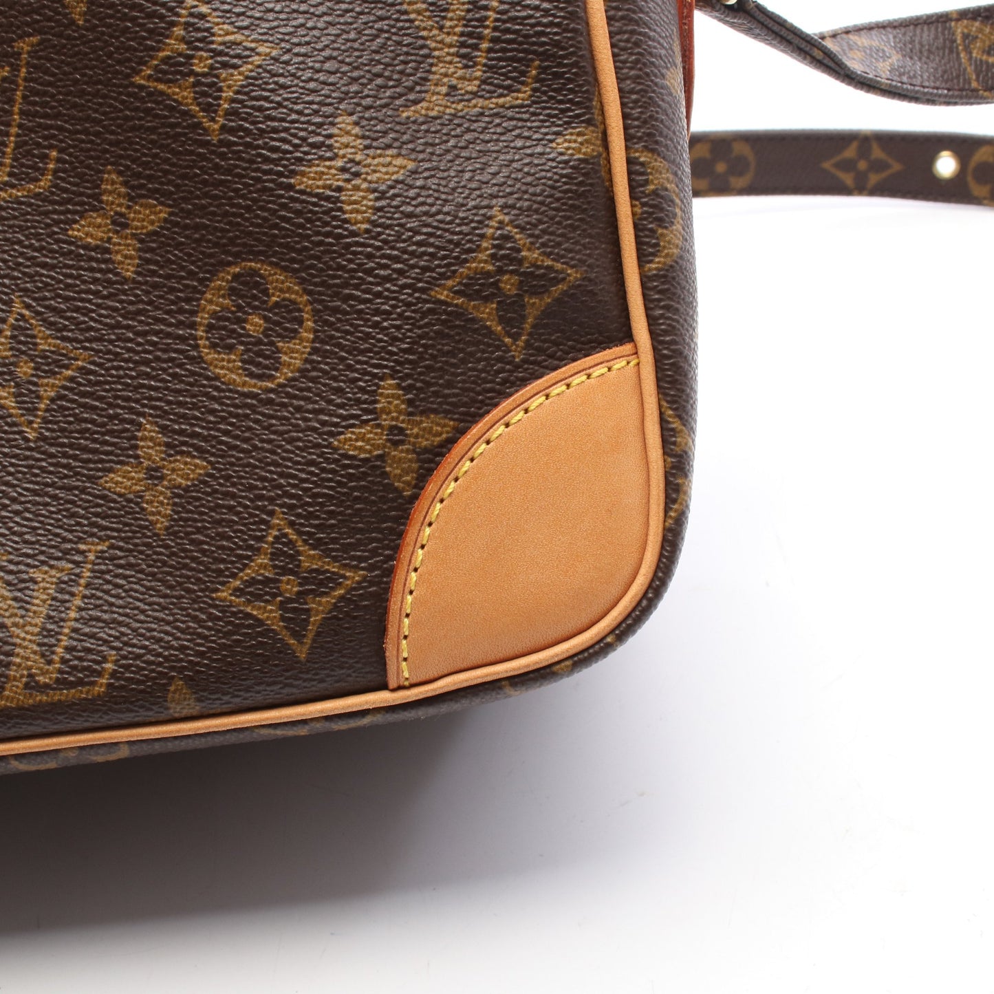 ナイル モノグラム ショルダーバッグ PVC レザー ブラウン ルイヴィトン バッグ LOUIS VUITTON