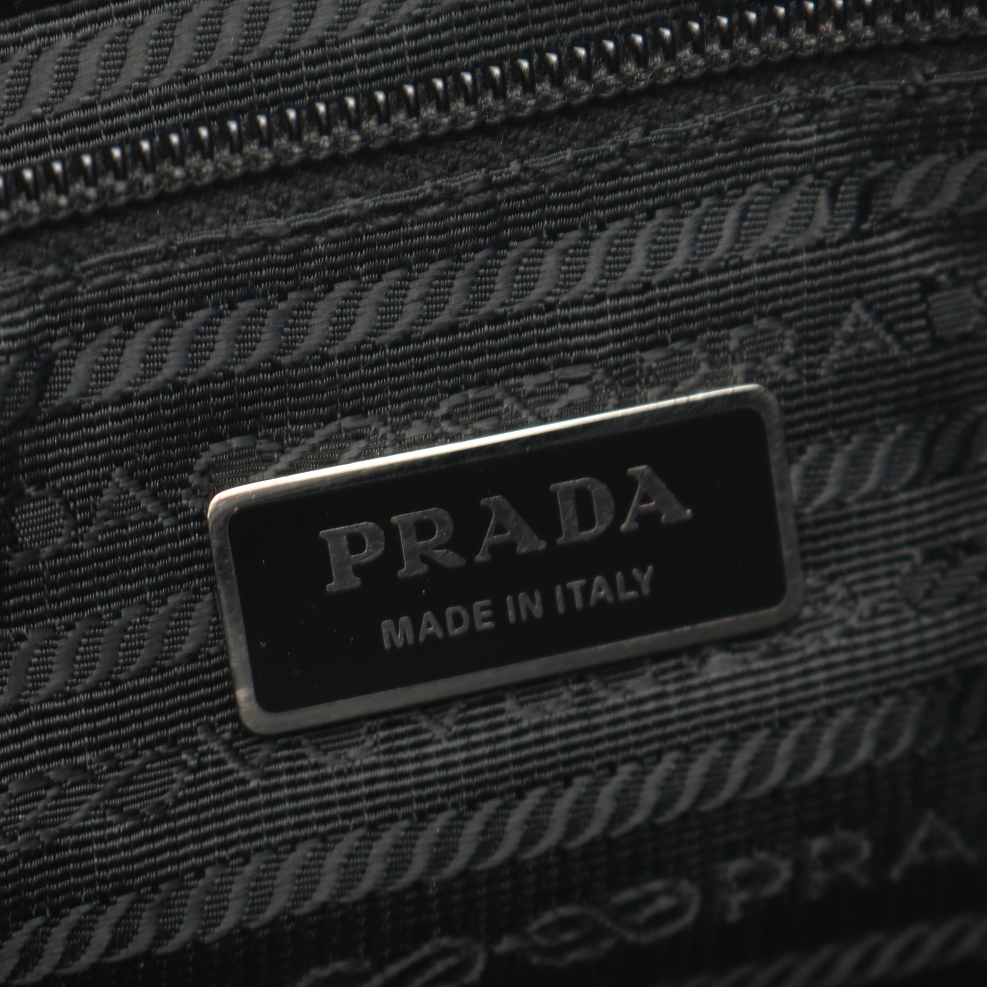 TESSUTO + SAFFIANO ショルダーバッグ ナイロン サフィアーノレザー ブラック プラダ バッグ PRADA